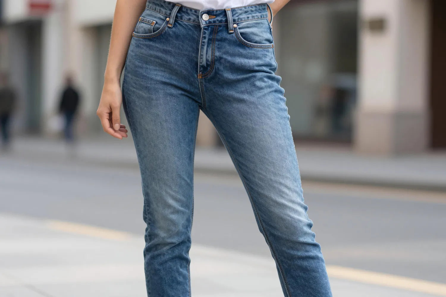 Slim vs. Skinny Jeans: What's the Difference?