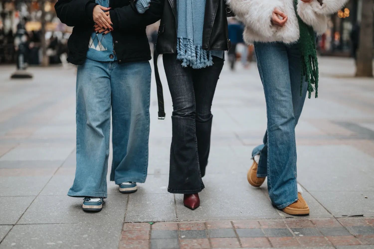 What To Wear With Flare Jeans?