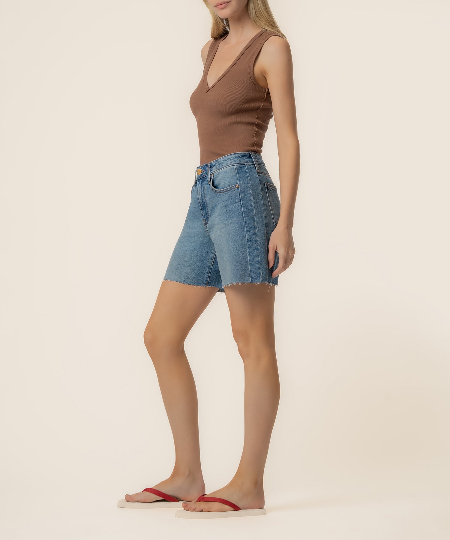 Hailey High Rise Bermuda in Novel Wash