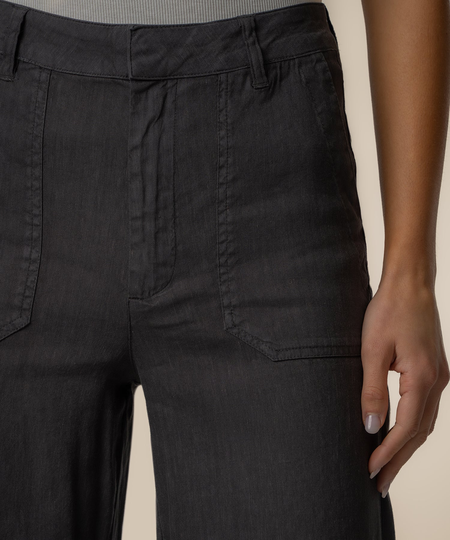Topaz Linen Wide Leg in Charcoal - Kut from the Kloth