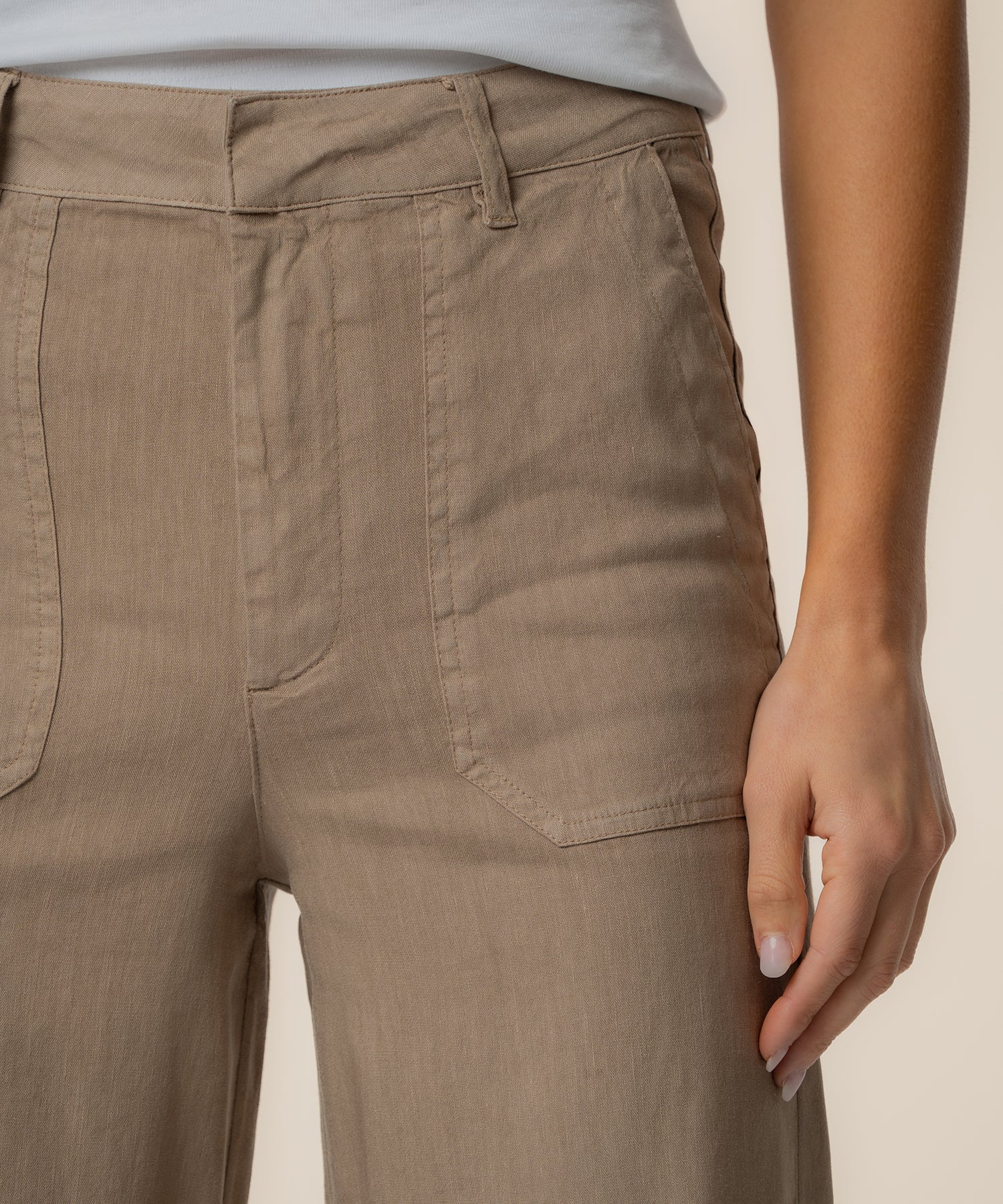 Topaz Linen Wide Leg in Khaki - Kut from the Kloth