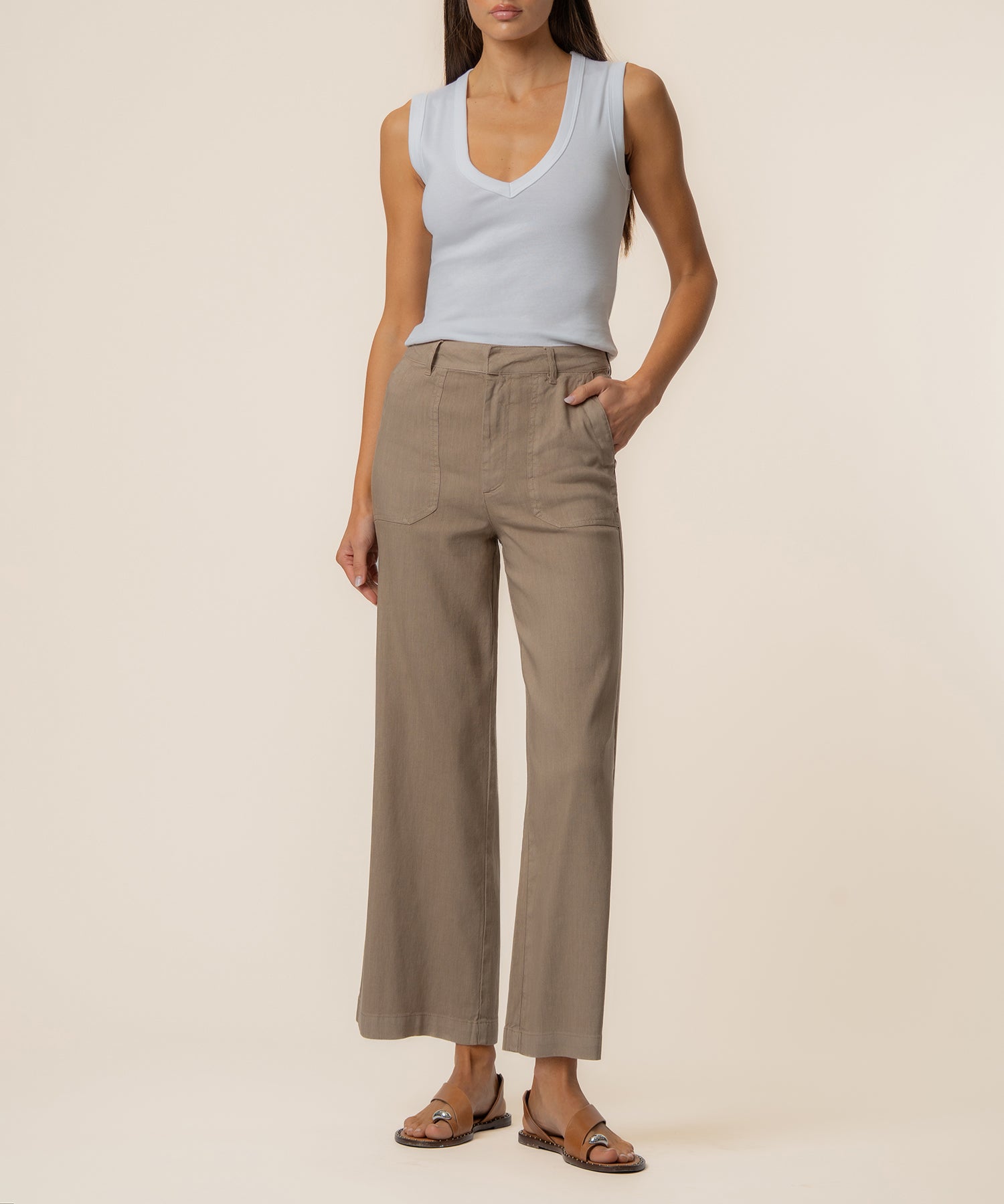 Topaz Linen Wide Leg in Khaki - Kut from the Kloth