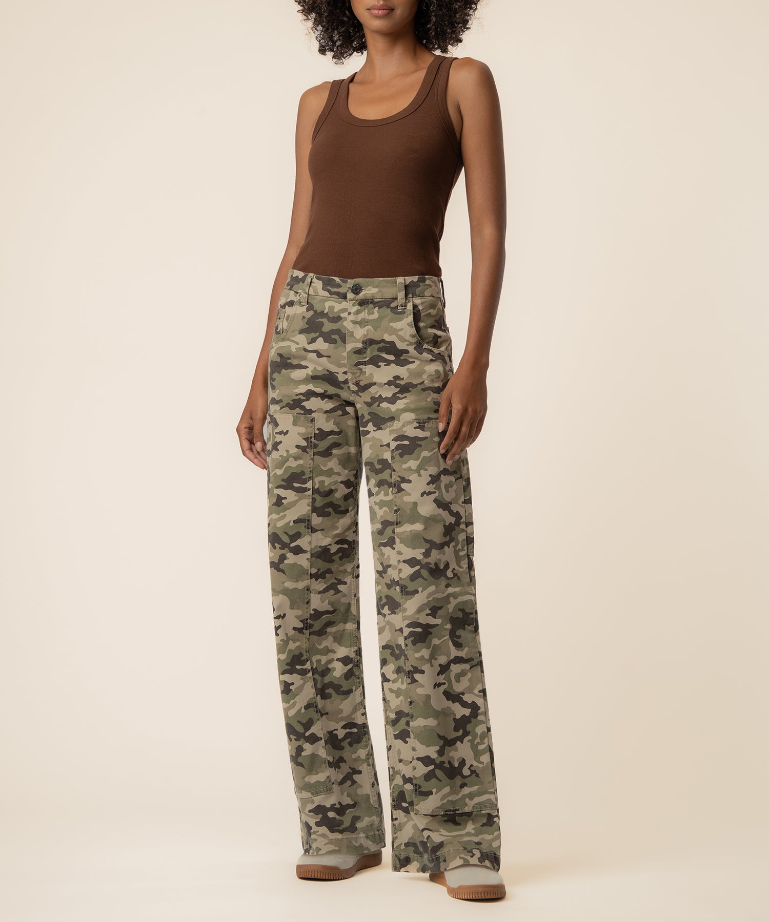 Jodi High Rise Straight Leg, Exclusive in Olive/Tan