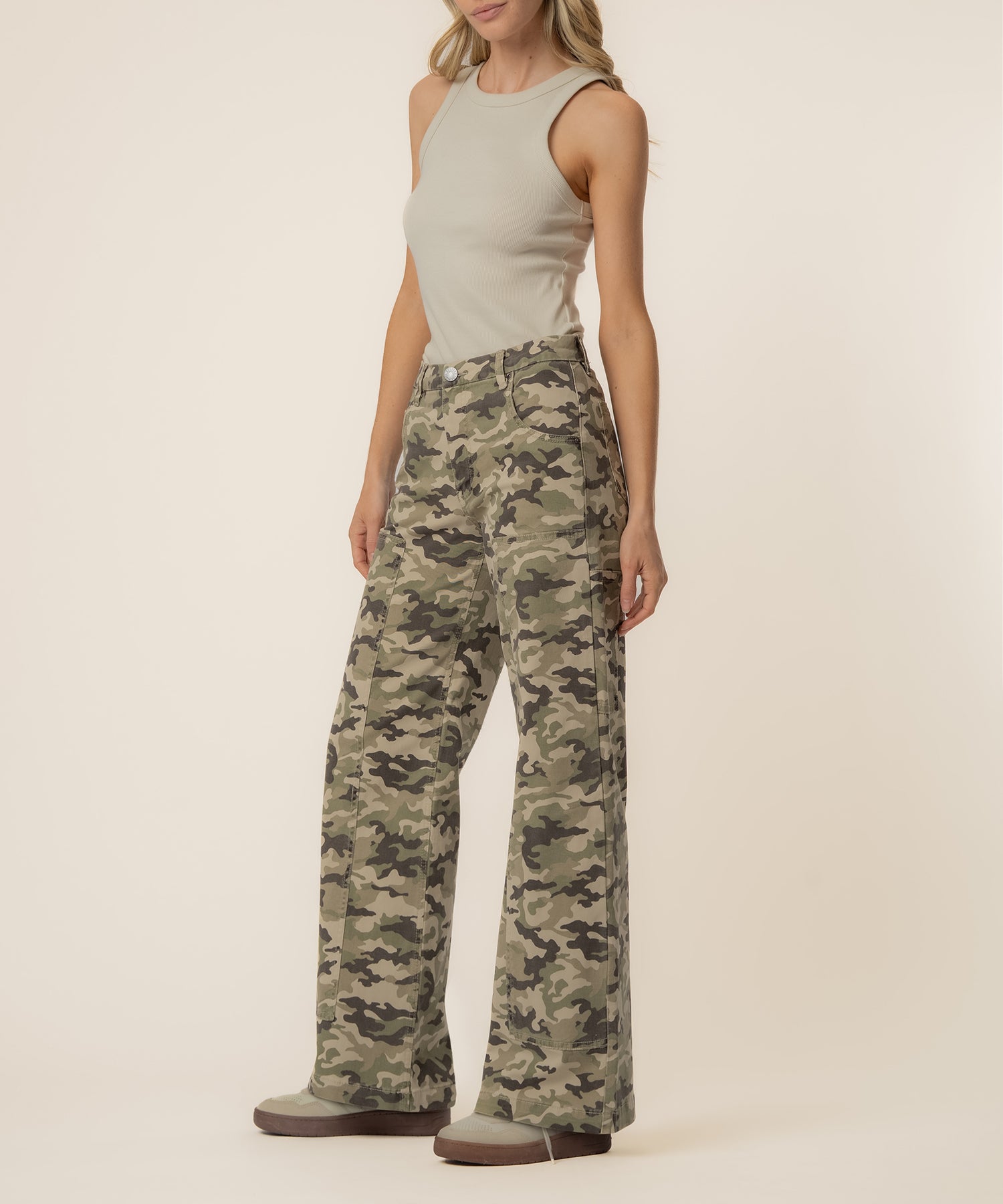 Jodi High Rise Straight Leg, Exclusive in Olive/Tan