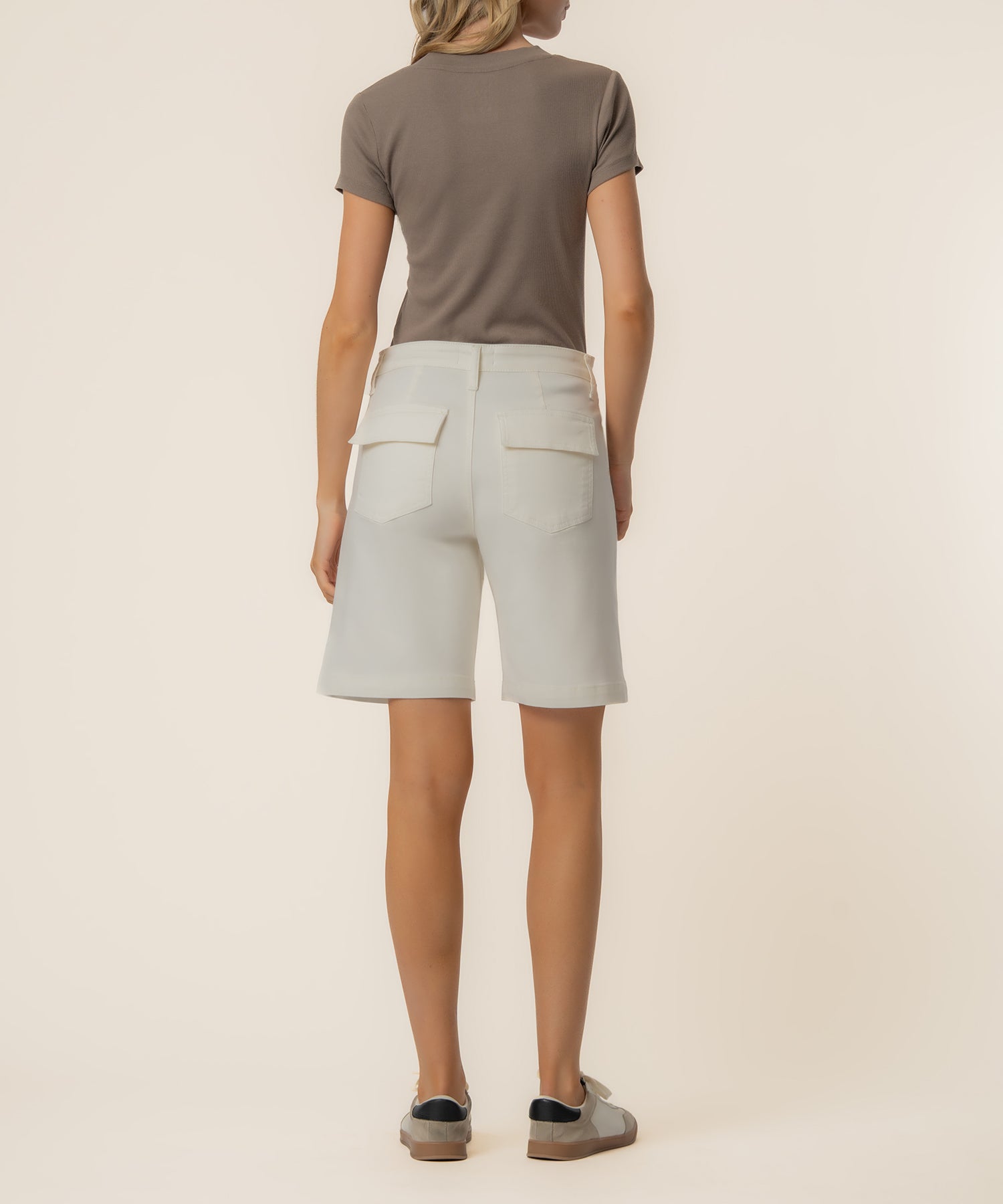 Hailey High Rise Bermuda Short, Exclusive in Ecru