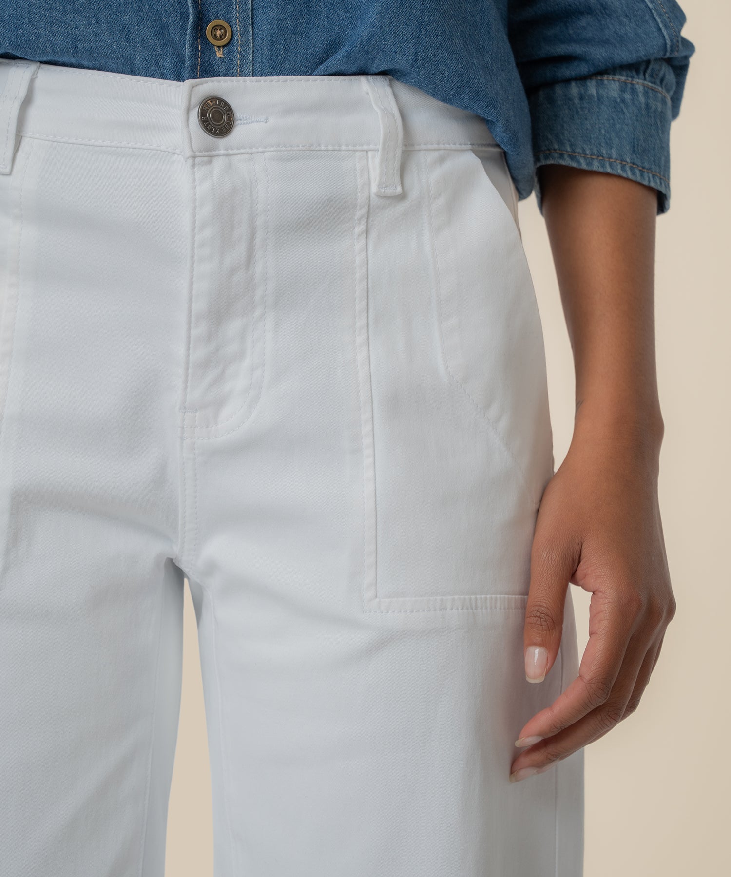 Ashton Wide Leg Barrel, Petite in Optic White