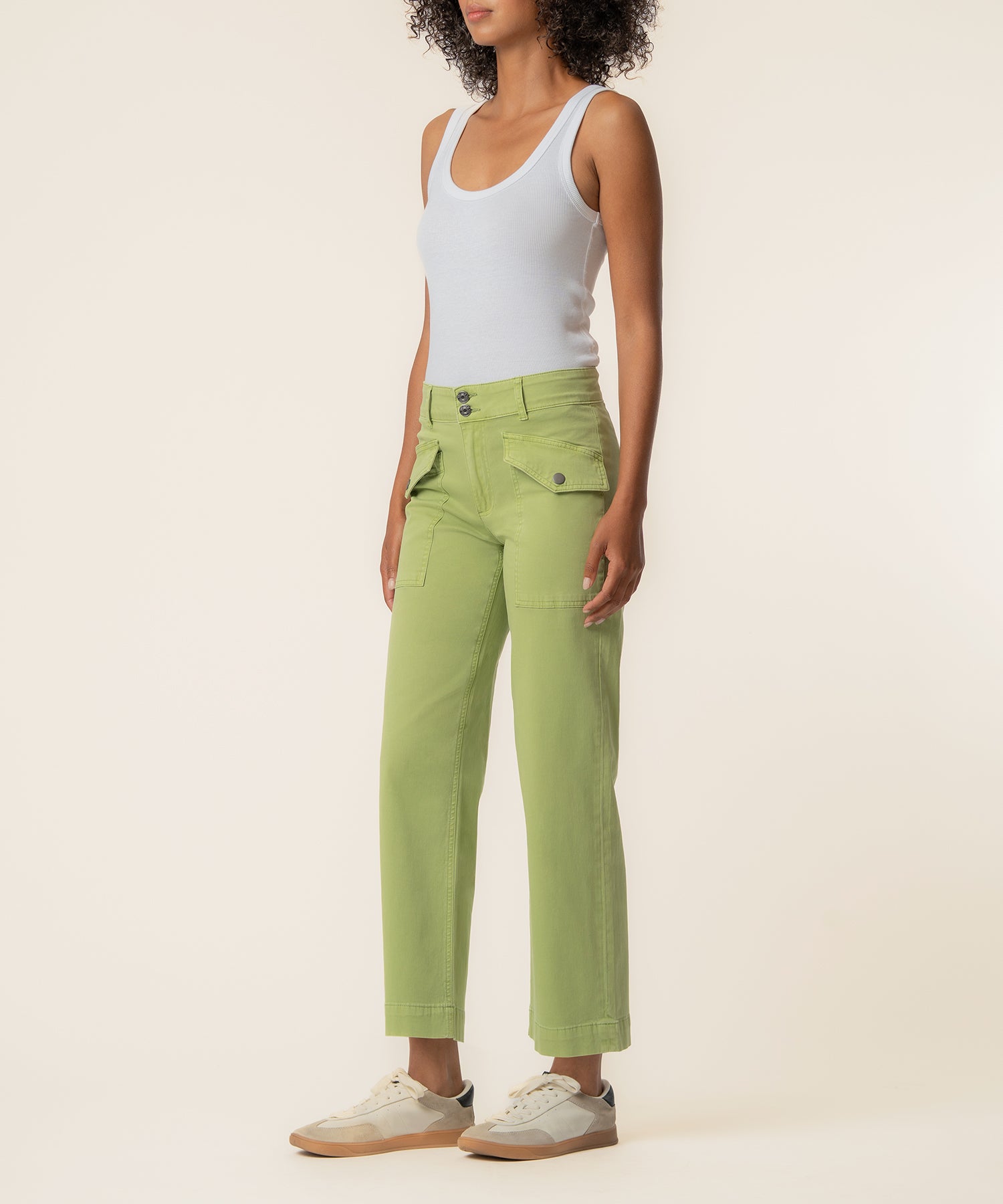 AUBERGE BIG CHARLOTTE Ecru×Green Charlotte Twill High Rise Wide Leg in Green Tea - Kut from the Kloth