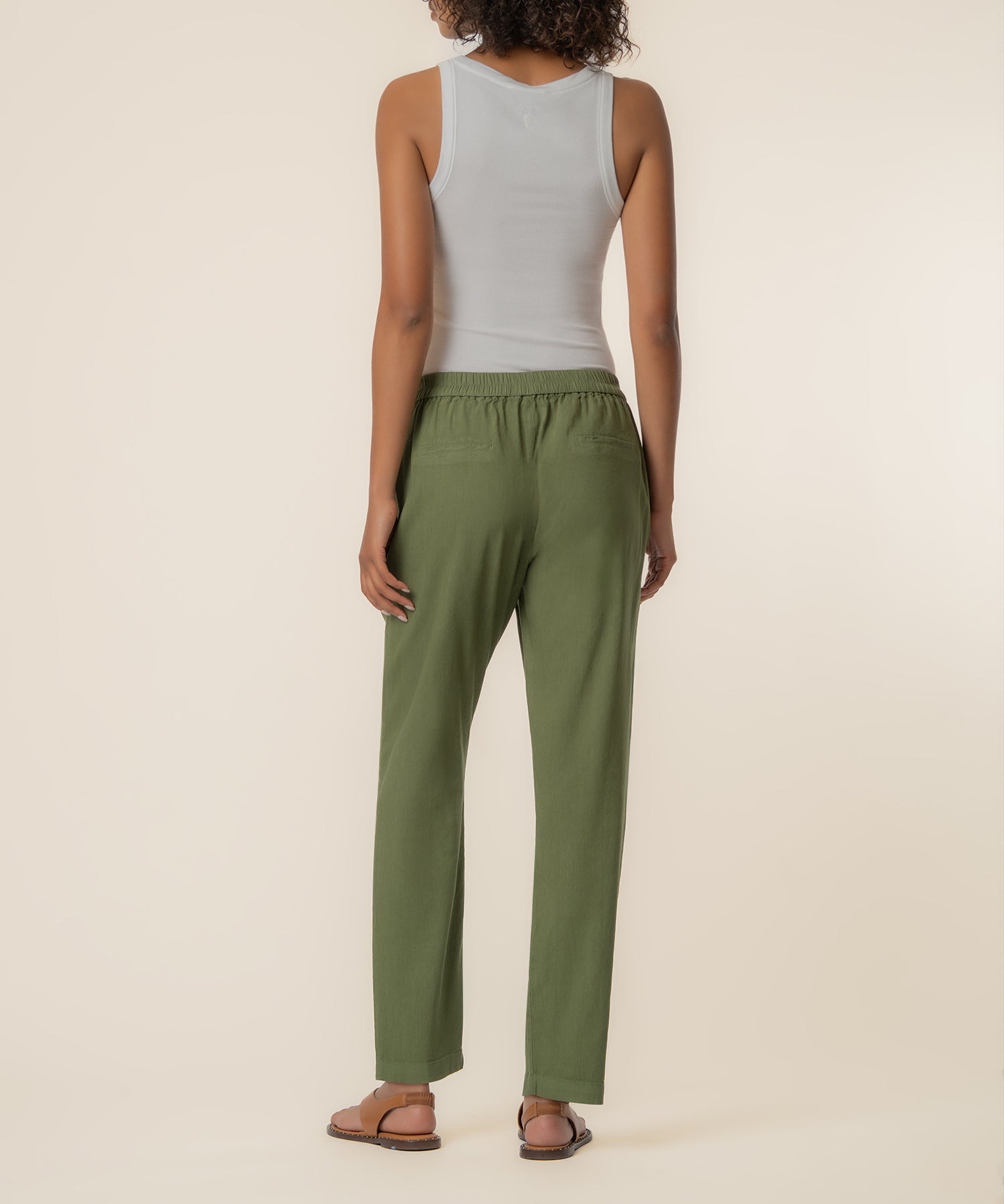 Rosalie Linen Tapered Pant in Dill