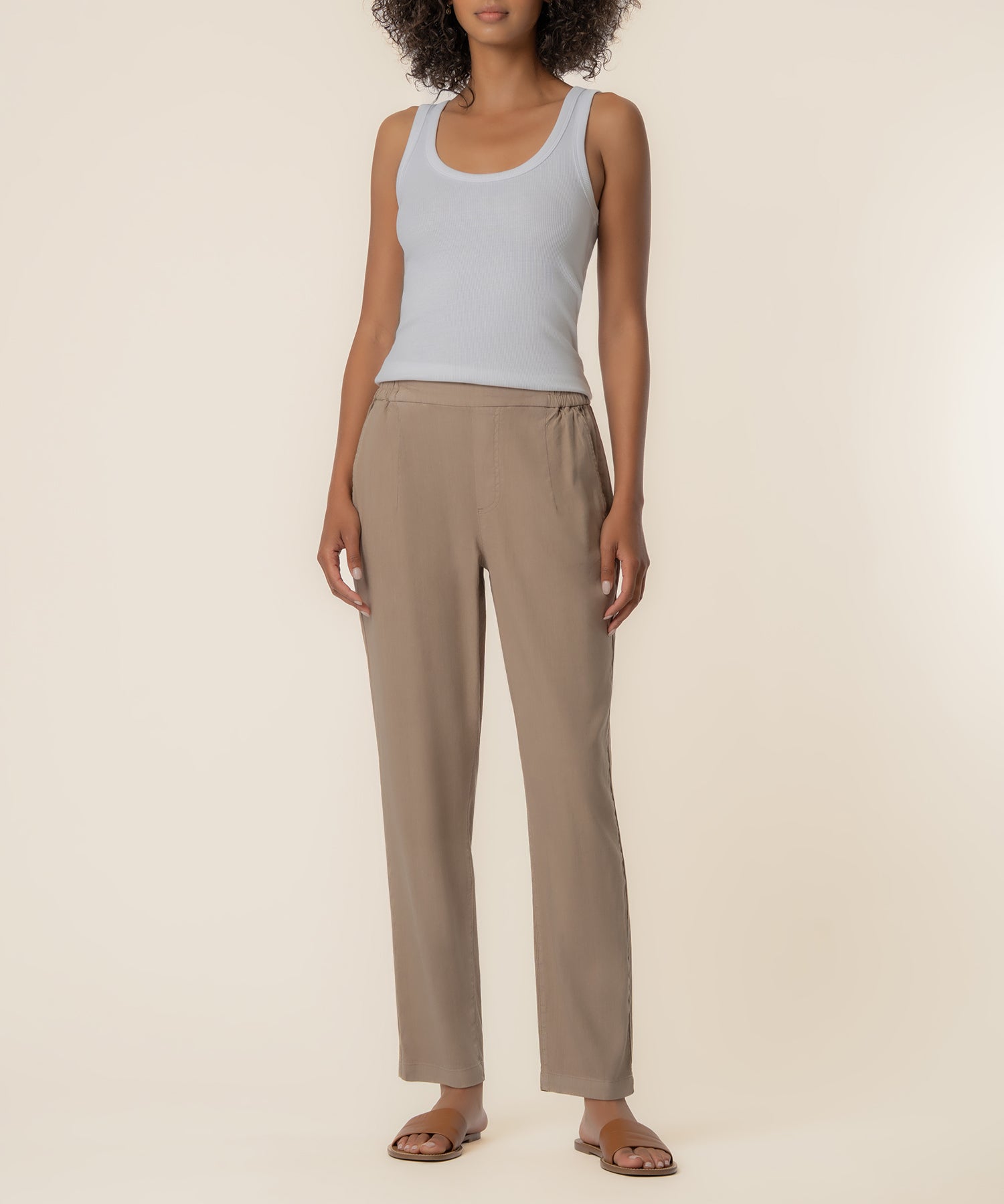 Rosalie Linen Tapered Pant in Khaki - Kut from the Kloth