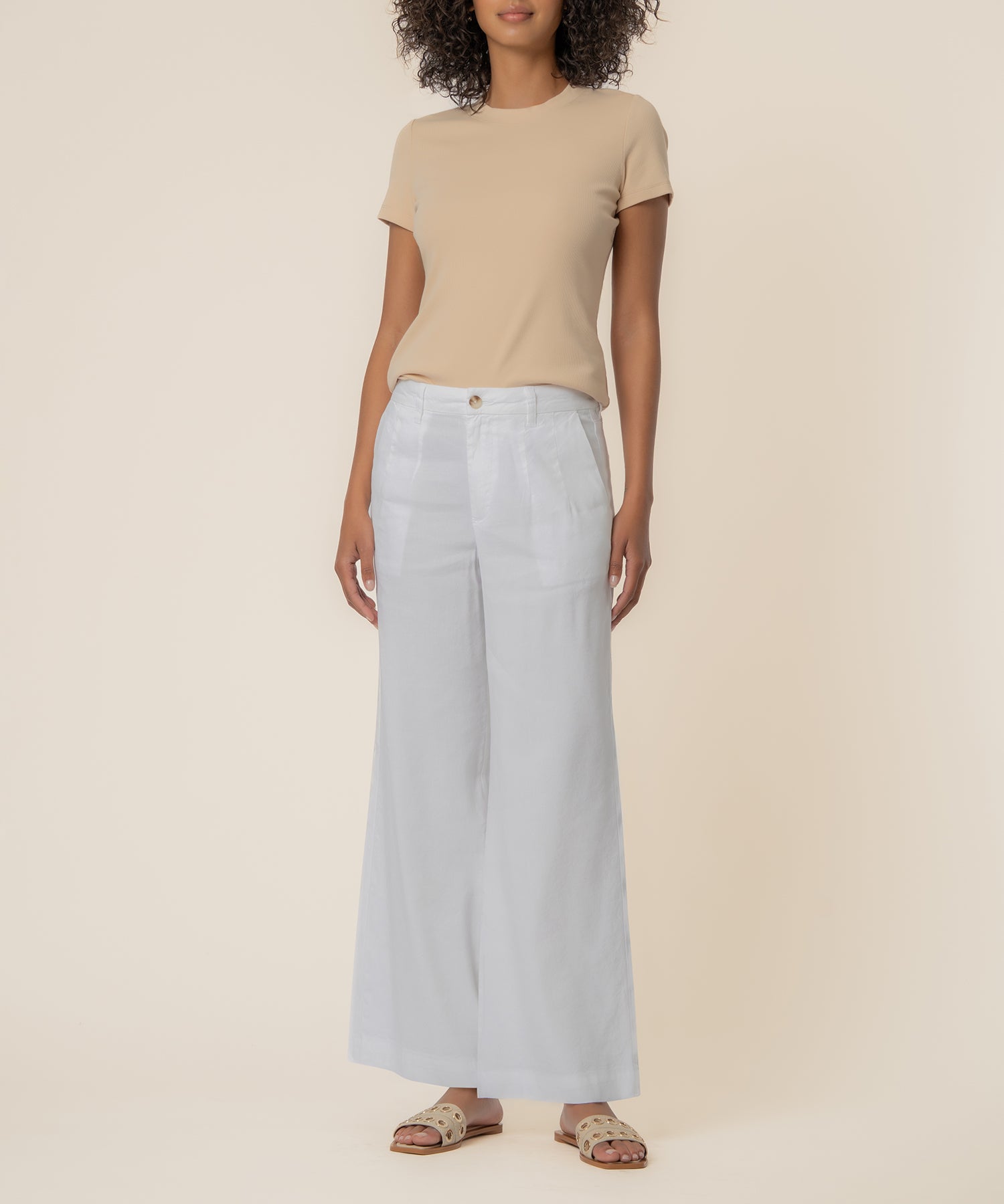 Meg Linen High Rise Wide Straight Leg in White - Kut from the Kloth