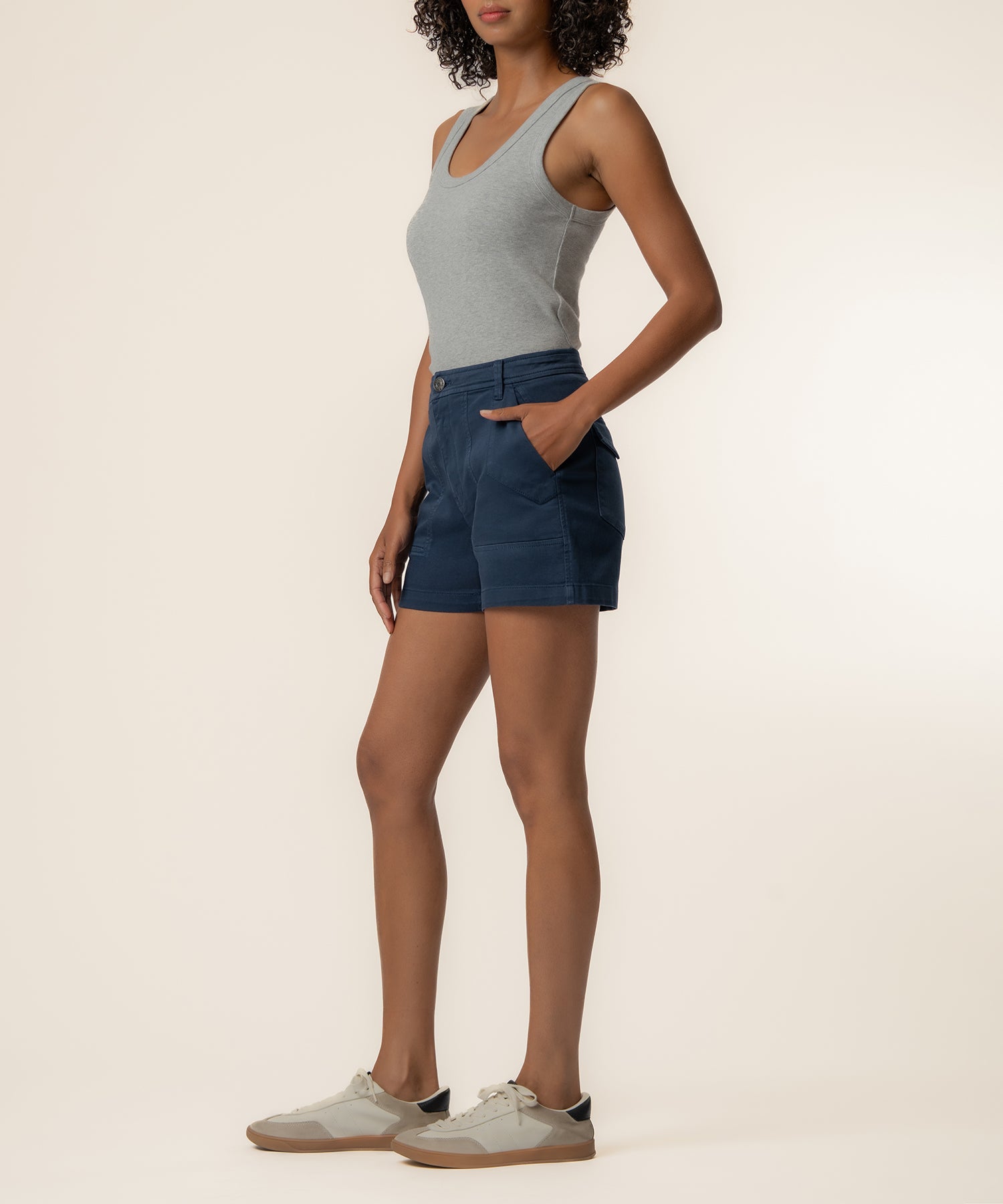 Ashton High Rise Short in Navy