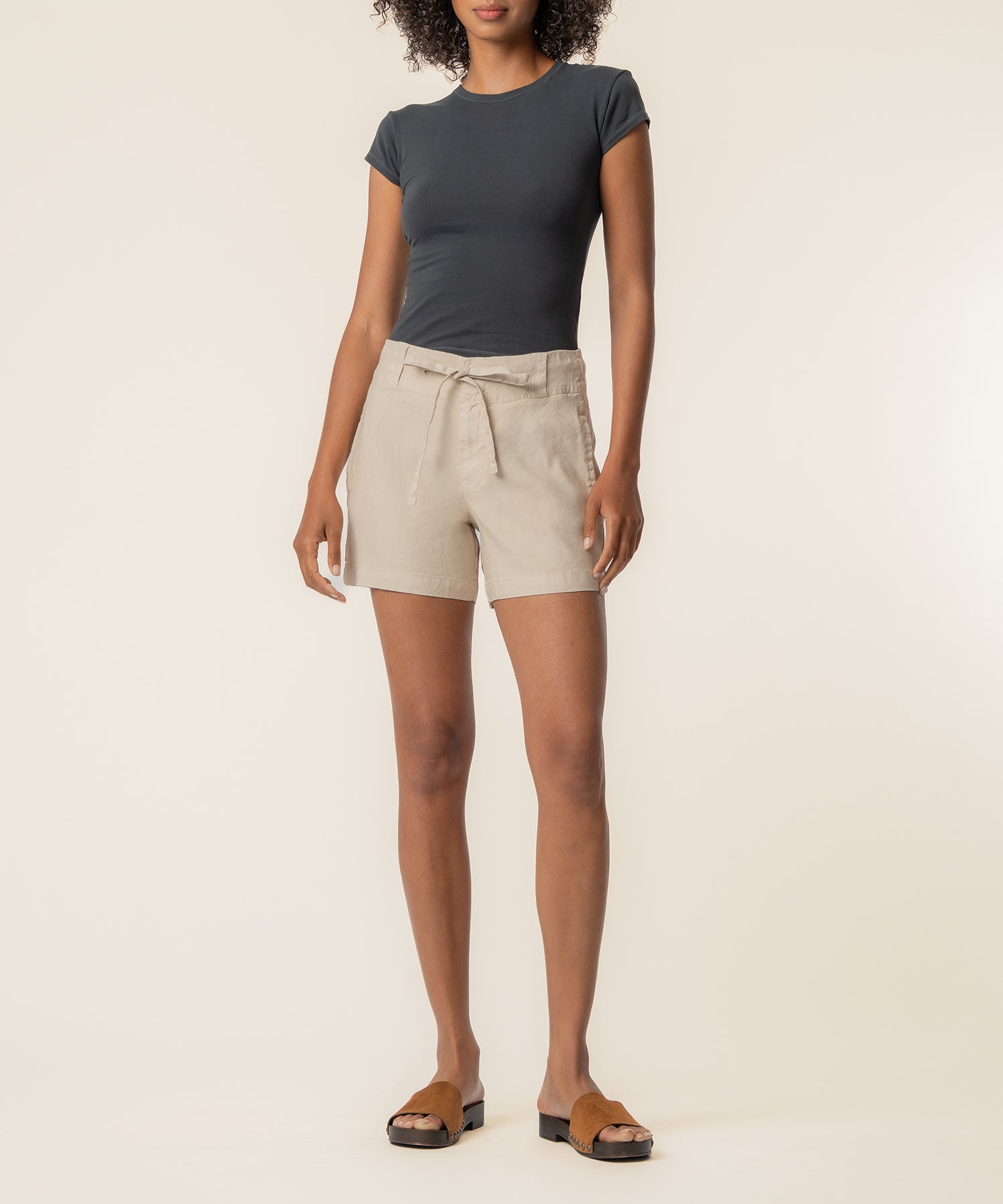 Katie Linen High Rise Short in Sand