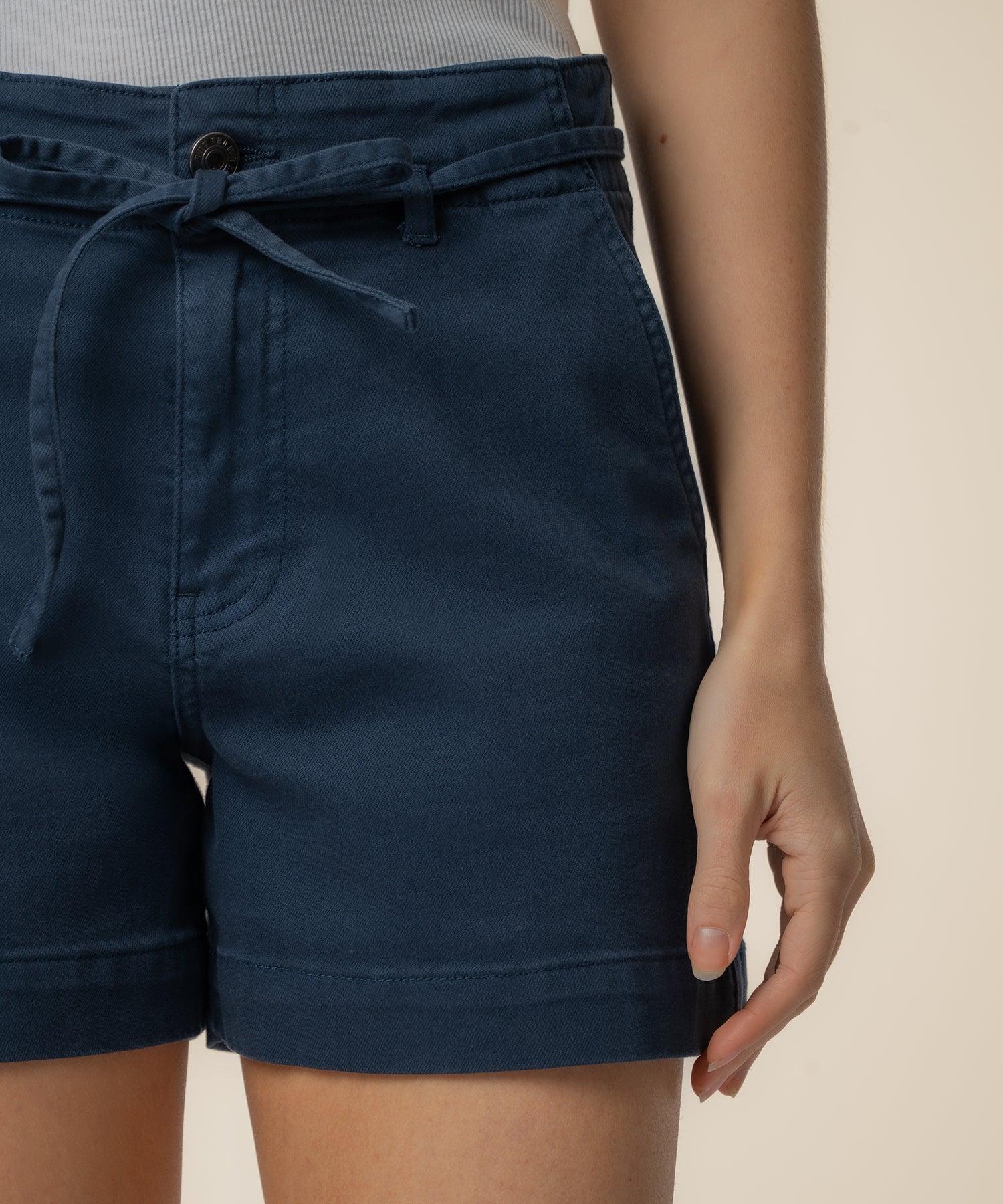 Jane High Rise Short in Navy - Kut from the Kloth