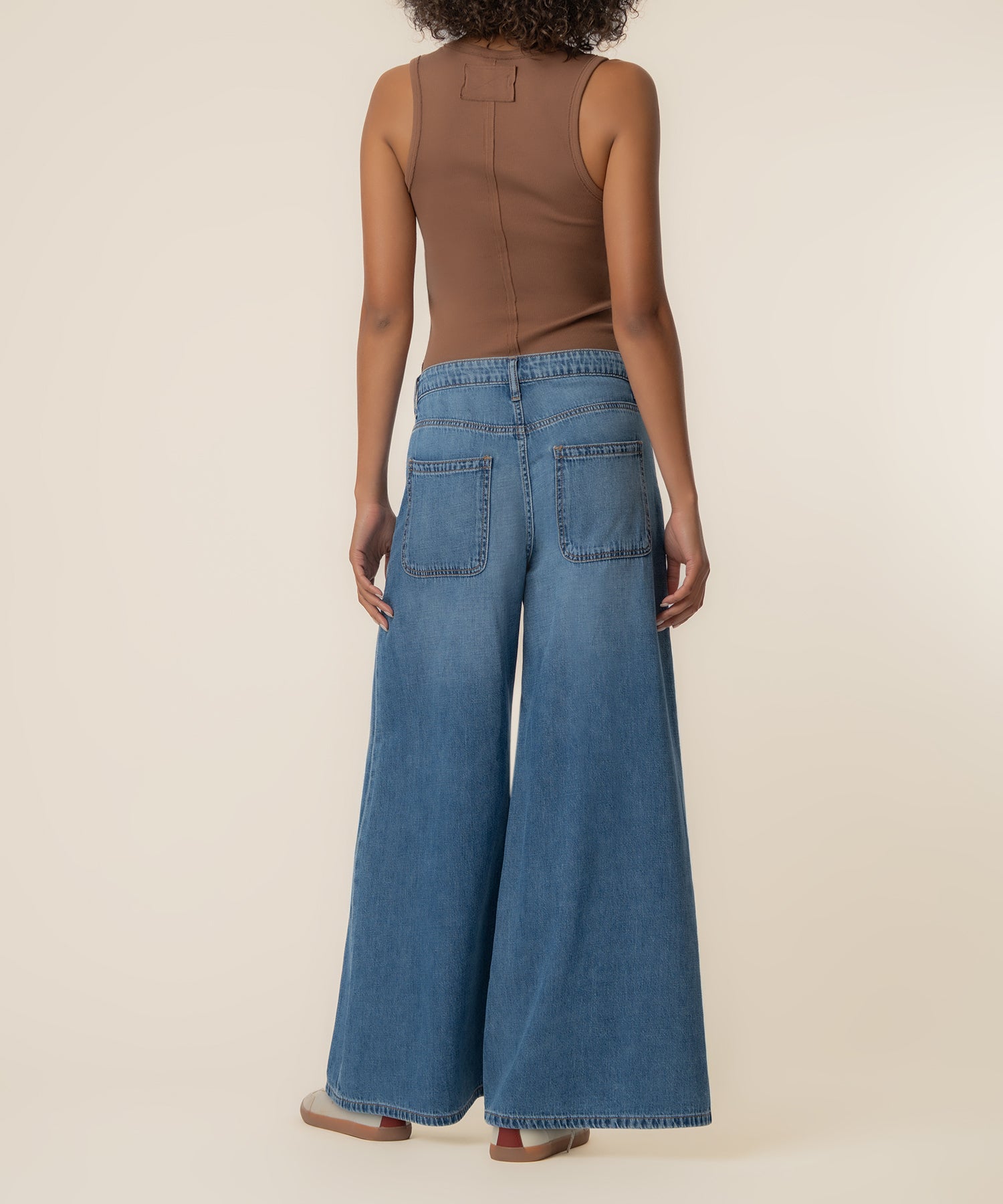 Blake High Rise Super Wide Leg, Exclusive in Simulated Wash