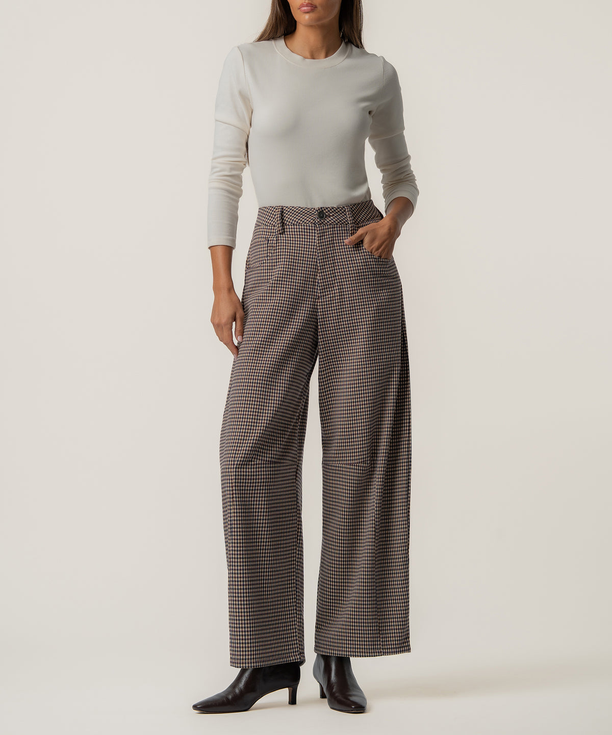Lynn High Rise Pant in Espresso