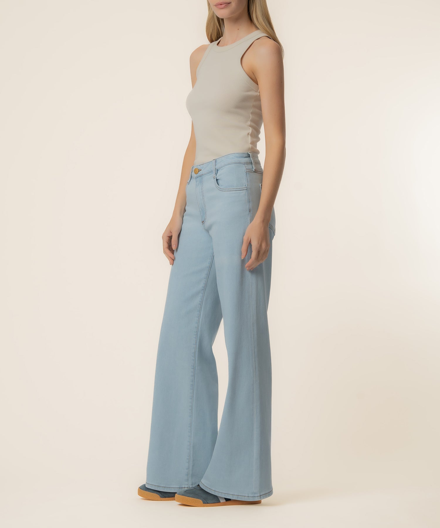 Maya High Rise Wide Leg in Unearthly Wash - Kut from the Kloth