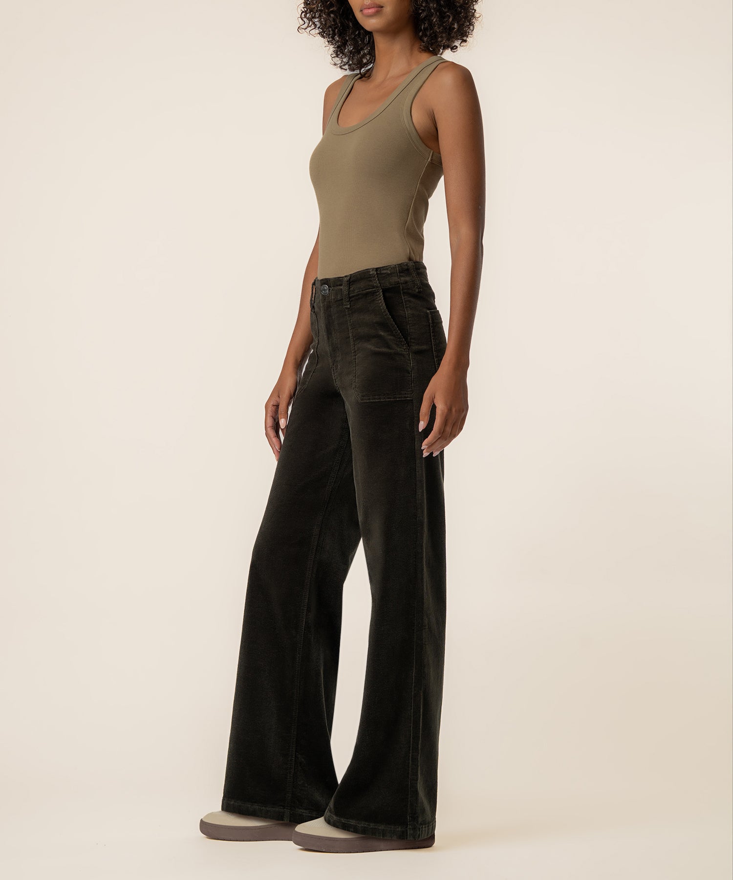 Jean Corduroy High Rise Wide Leg in Forest