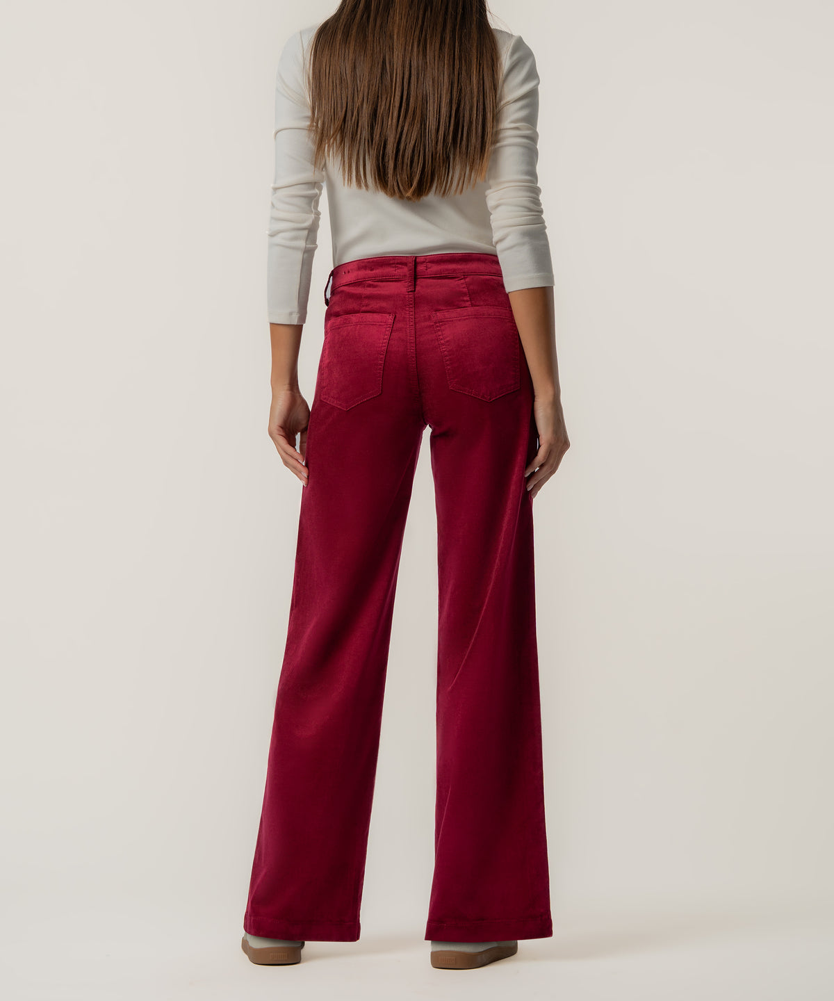 Jodi Velveteen High Rise Wide Straight Leg in Fuchsia