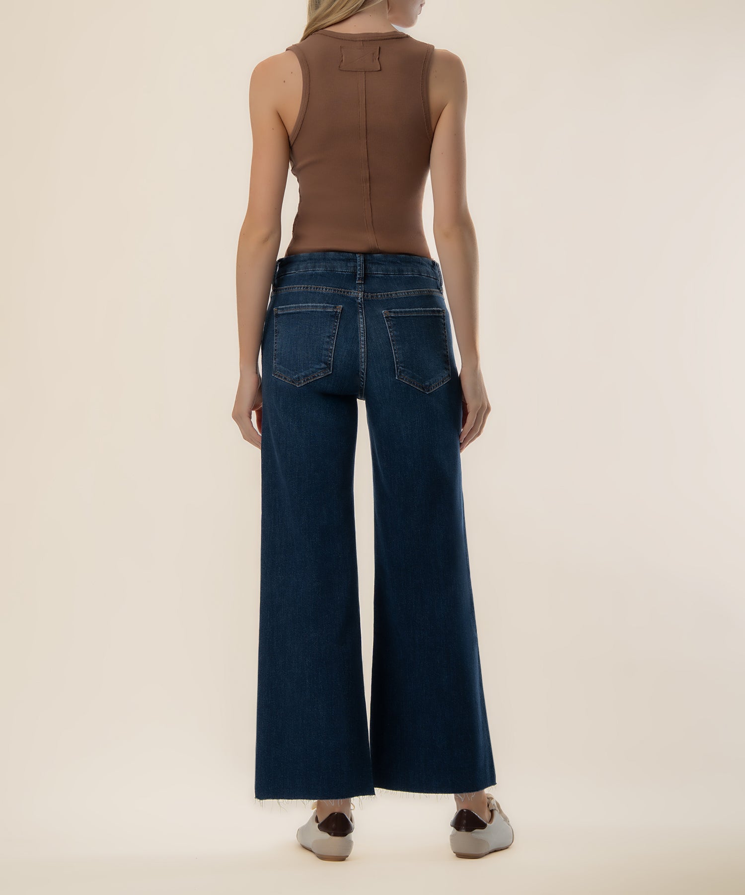 Meg High Rise Wide Leg in Exhibited Wash