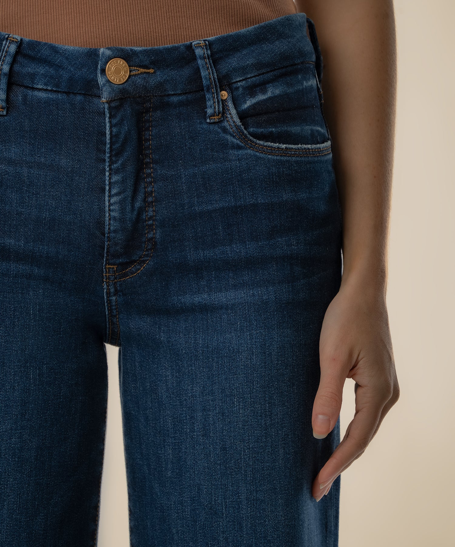 Meg High Rise Wide Leg in Exhibited Wash
