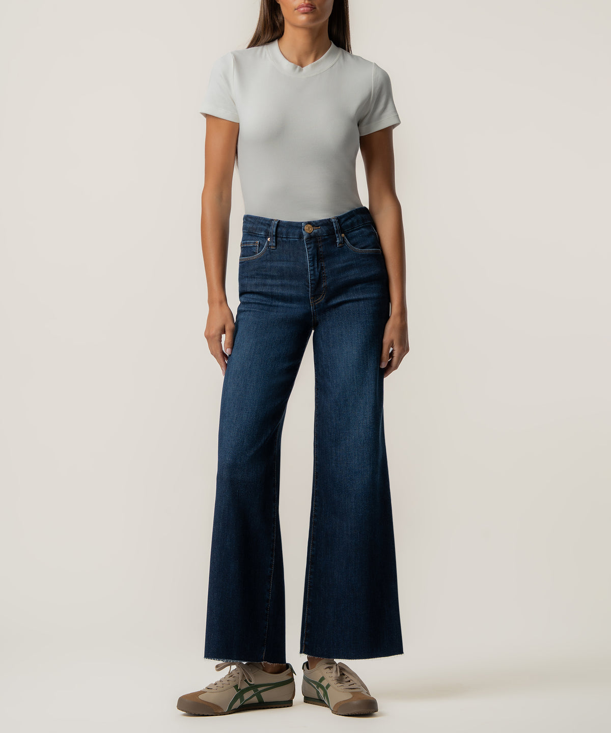 Meg High Rise Wide Leg in Innoxious Wash
