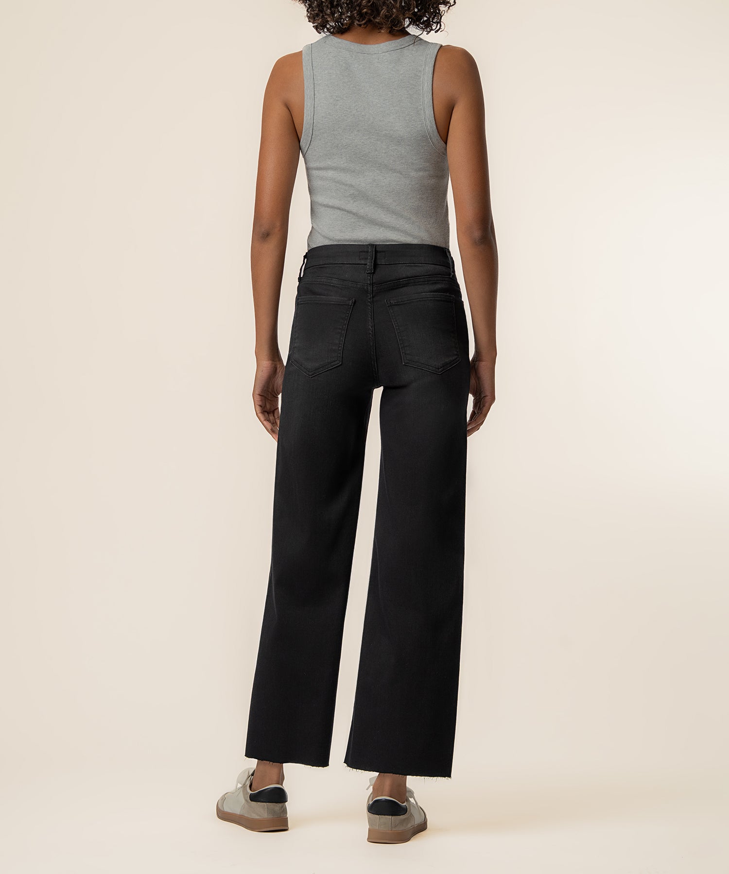 Meg High Rise Wide Leg, Petite in Experiences Wash