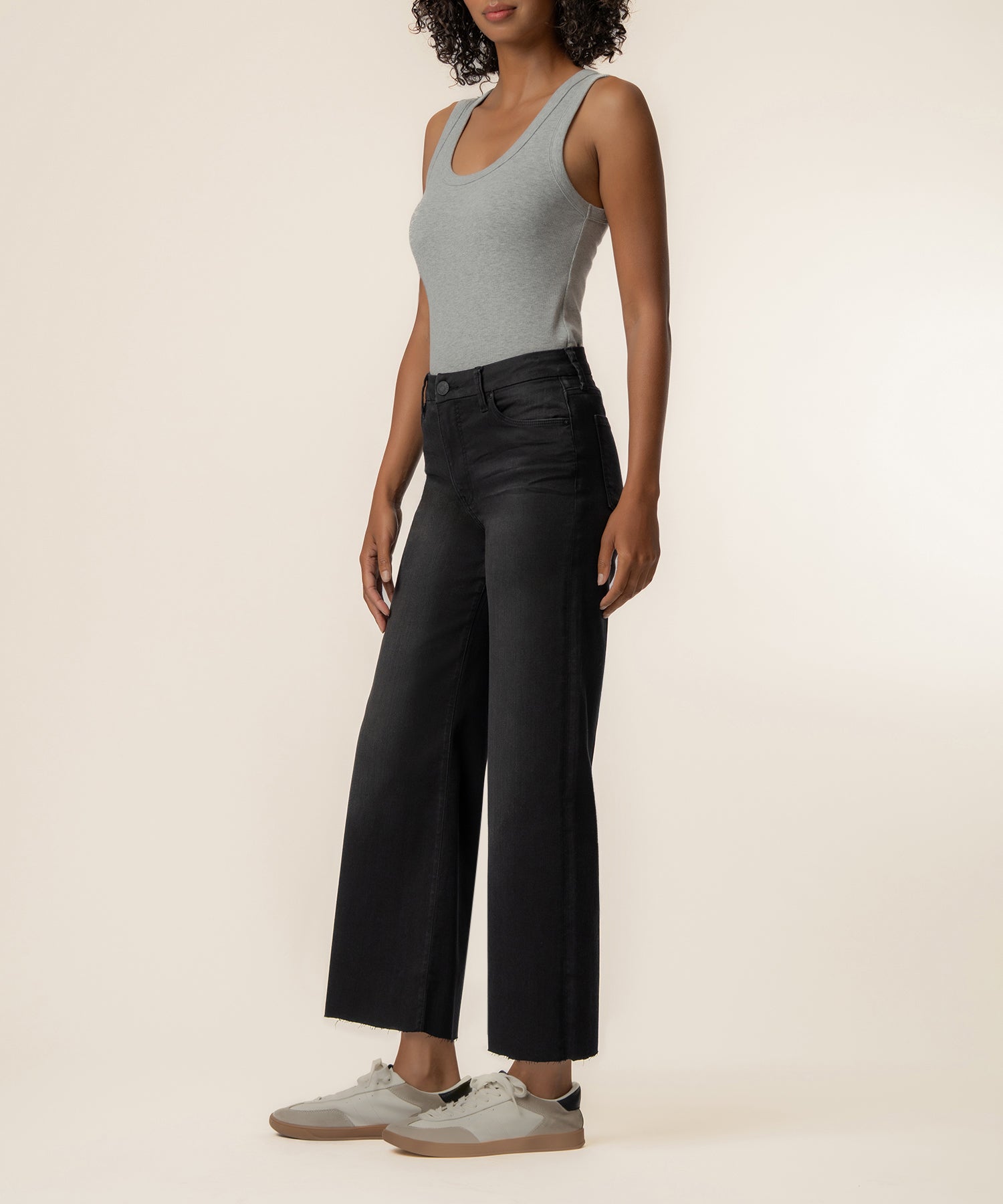 Meg High Rise Wide Leg, Petite in Experiences Wash
