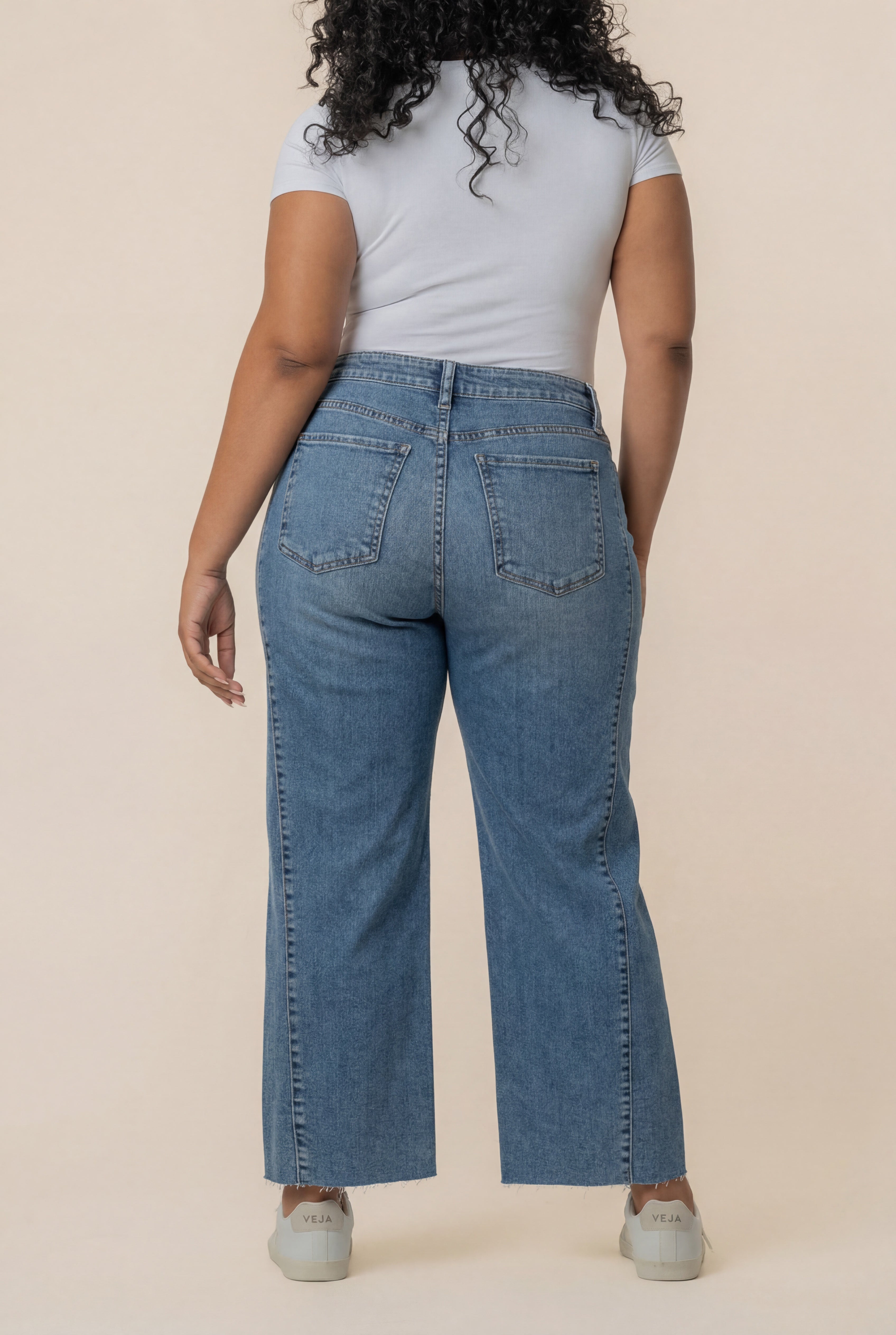 Charlotte High Rise Wide Leg, Plus in Synergy Wash