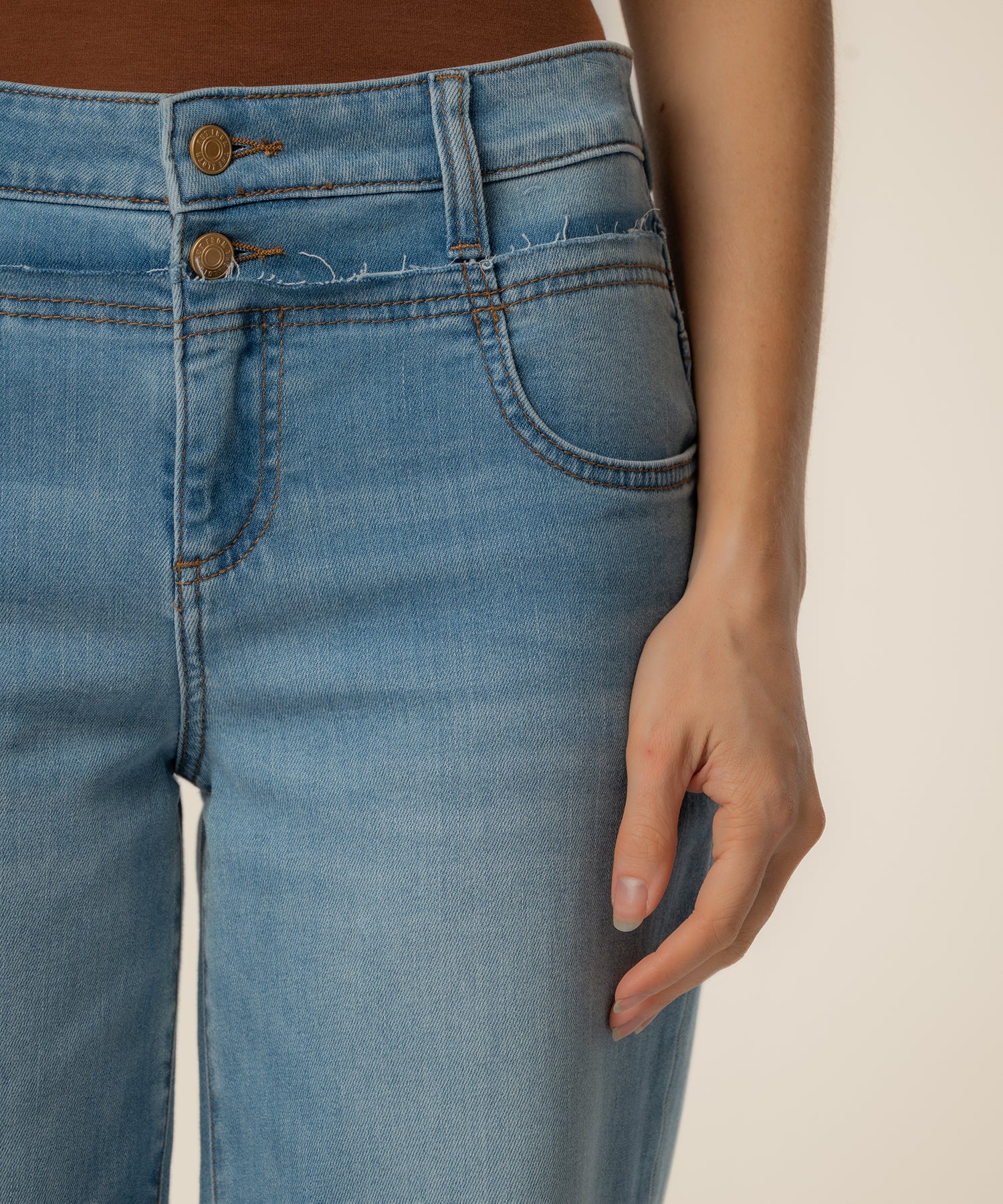 Charlotte High Rise Wide Leg in Unfazed Wash - Kut from the Kloth