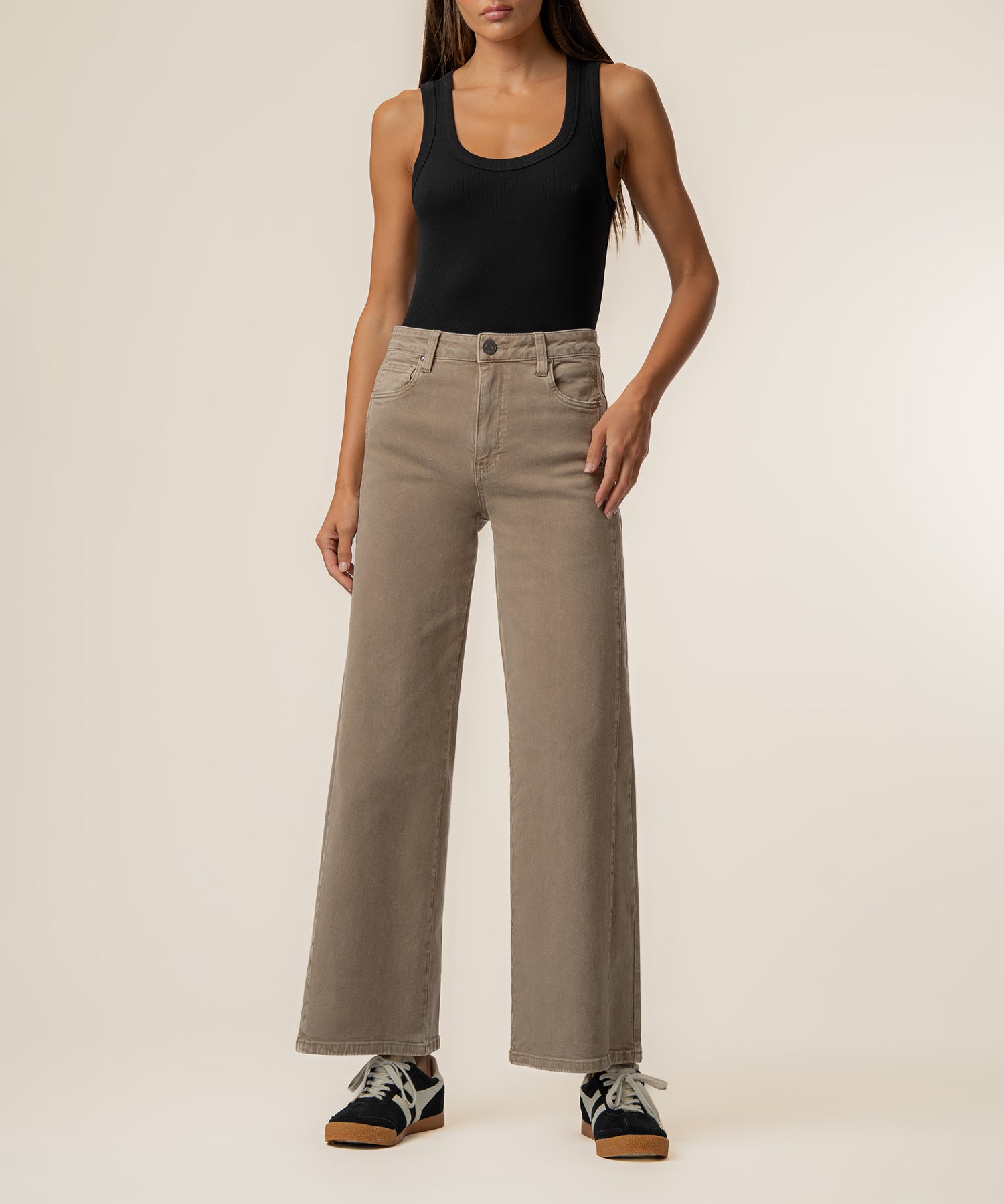 Meg High Rise Wide Leg, Petite in Milk Tea