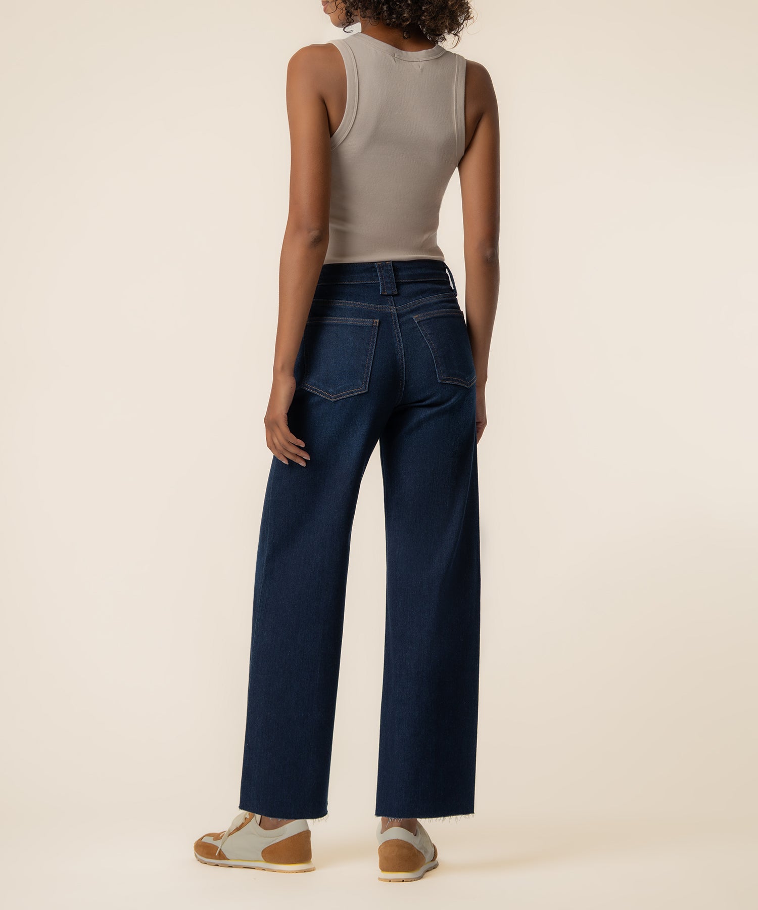 Meg High Rise Wide Leg, Petite in Director Wash