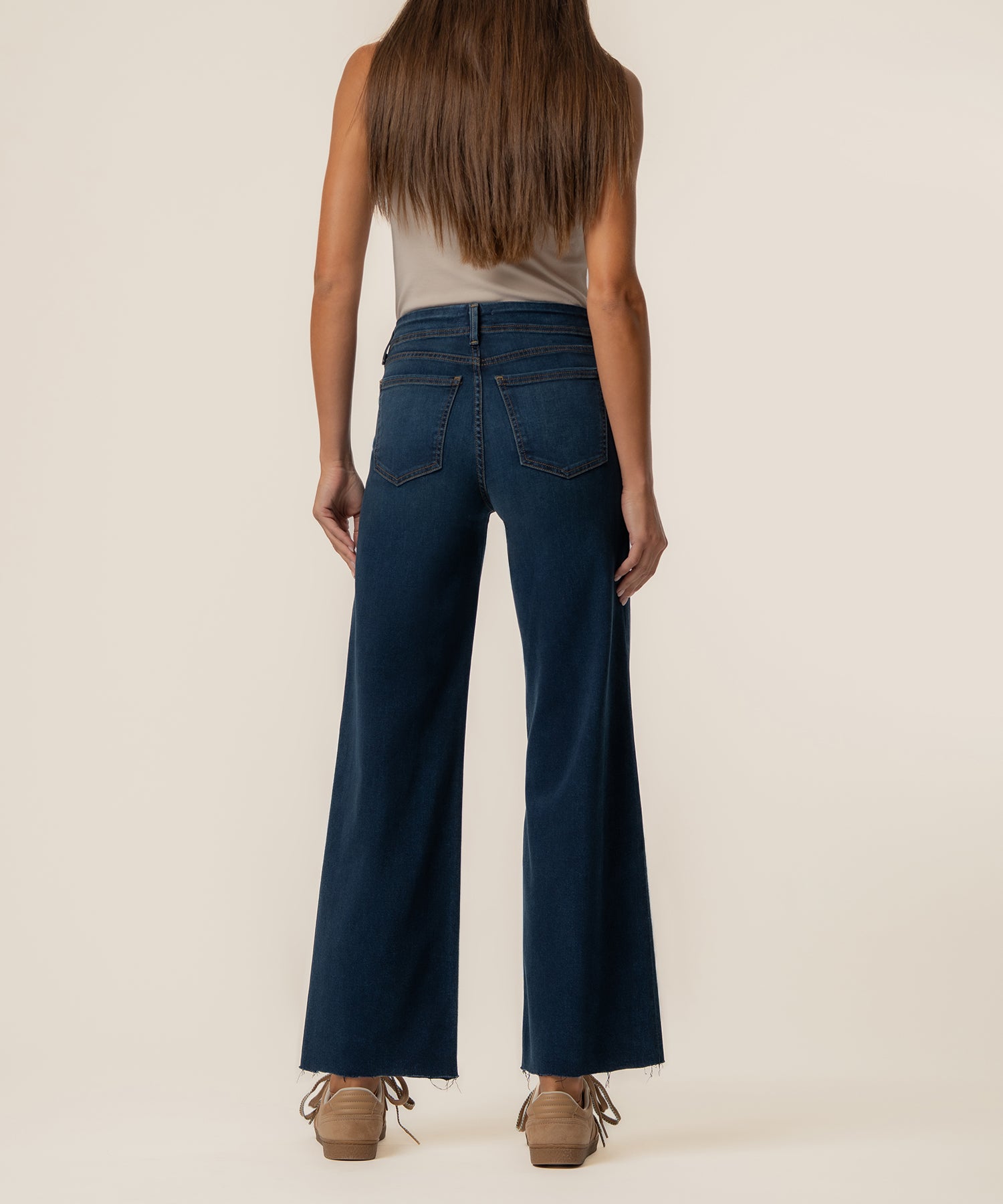 Meg High Rise Wide Leg, Exclusive in Paying Wash