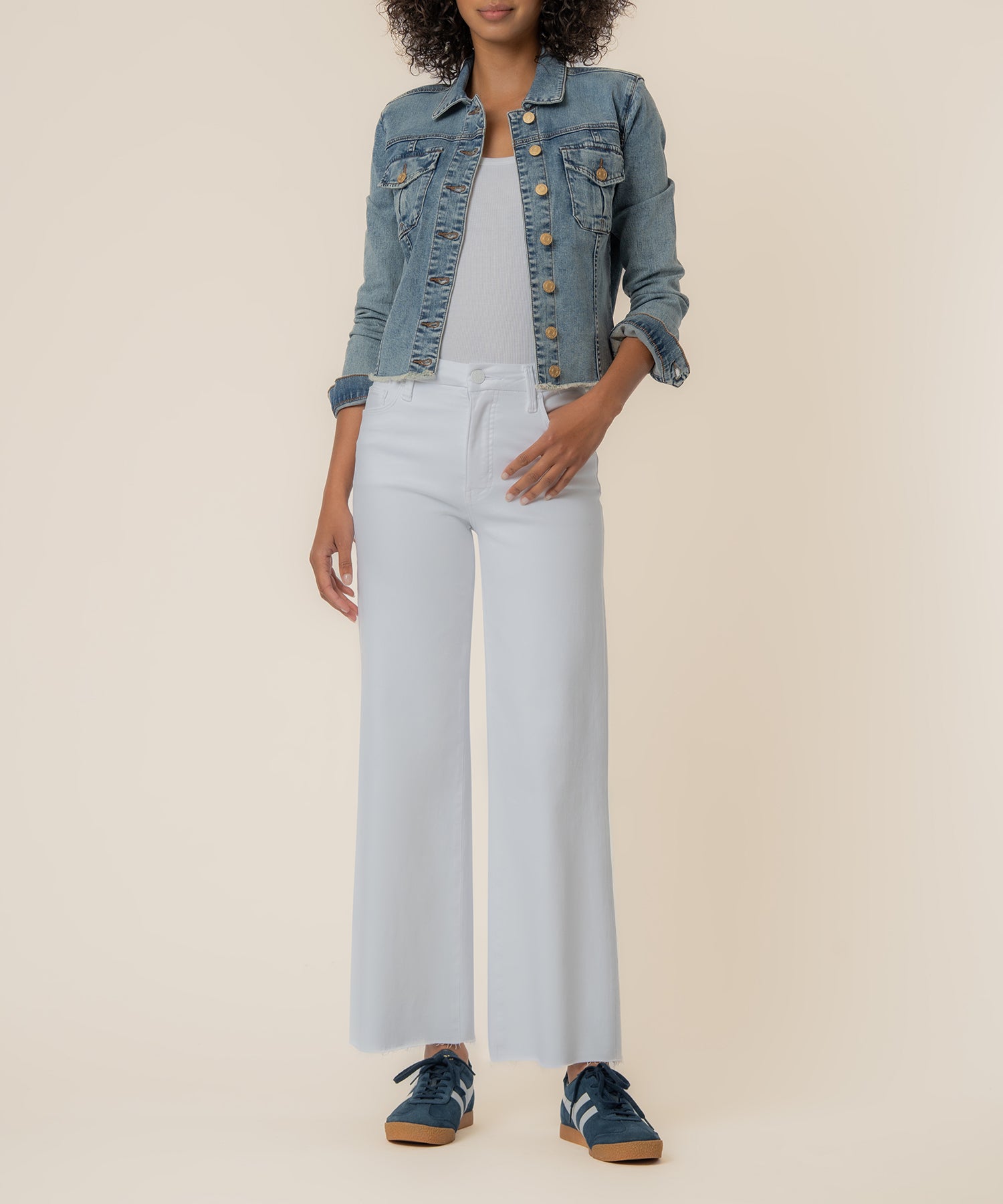 Kara Denim Jacket in Standard Wash - Kut from the Kloth