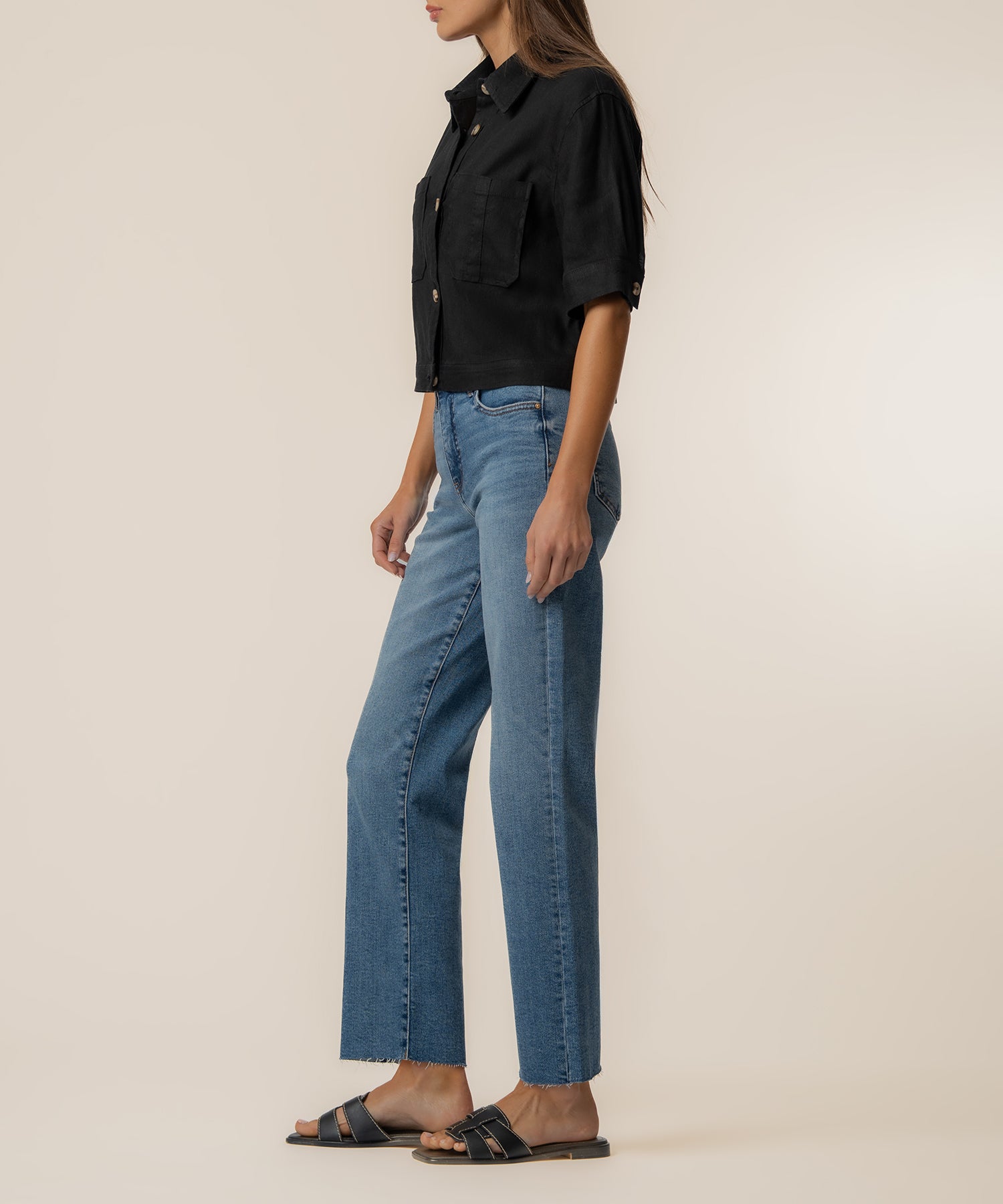 Finly Linen Jacket in Black