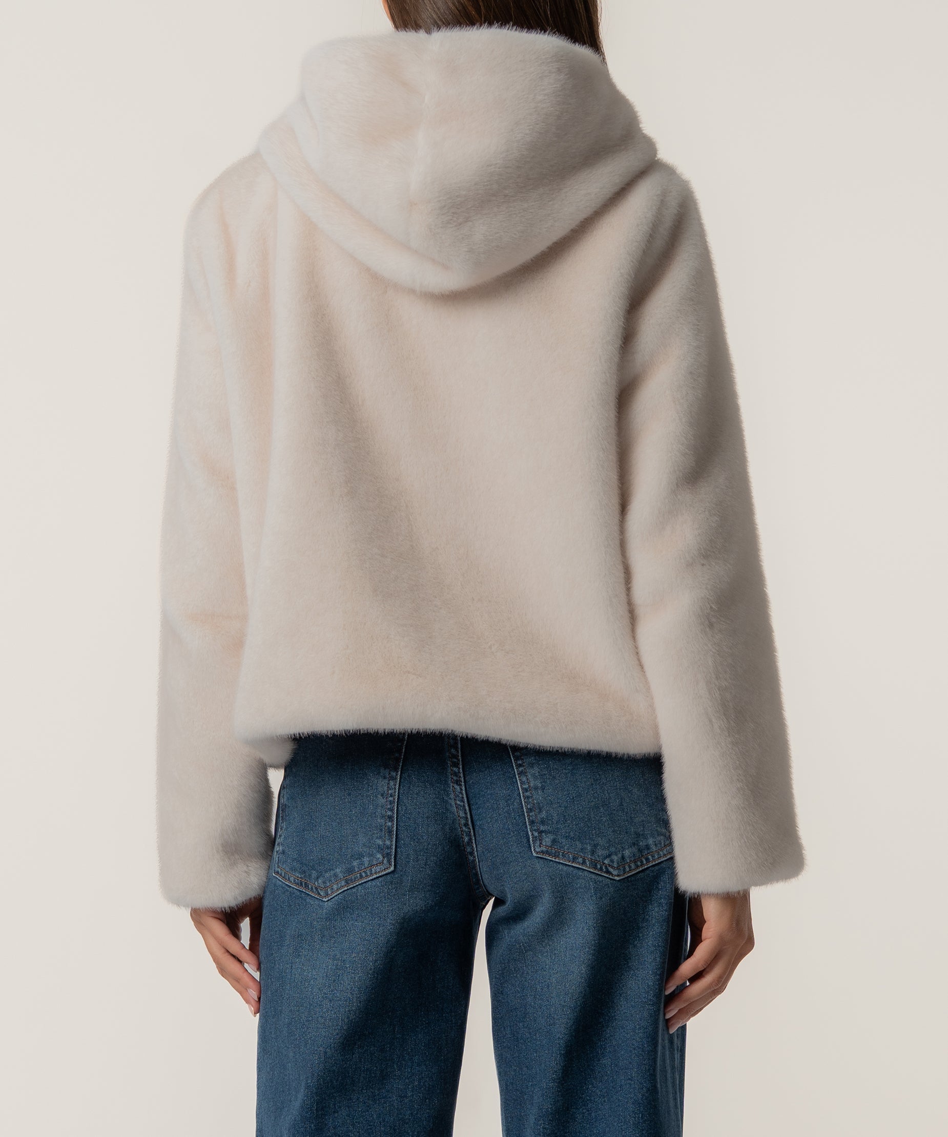Saskia Faux Fur Jacket in Ivory - Kut from the Kloth