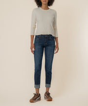 Amy Crop Straight Leg in Acknowledging Wash