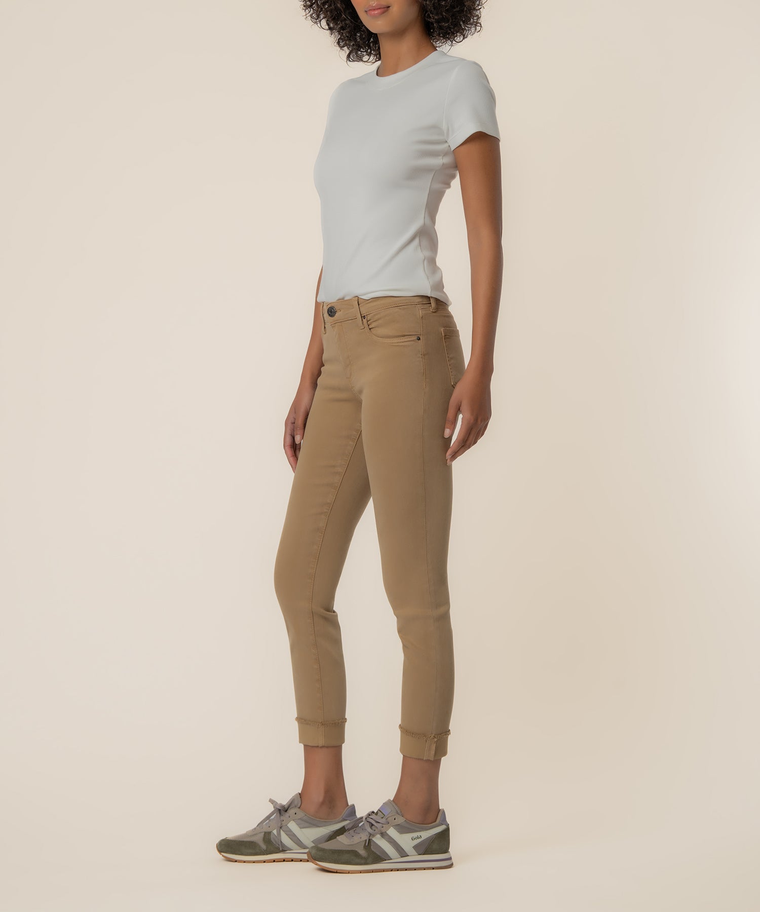 Amy Mid Rise Crop Straight, Petite