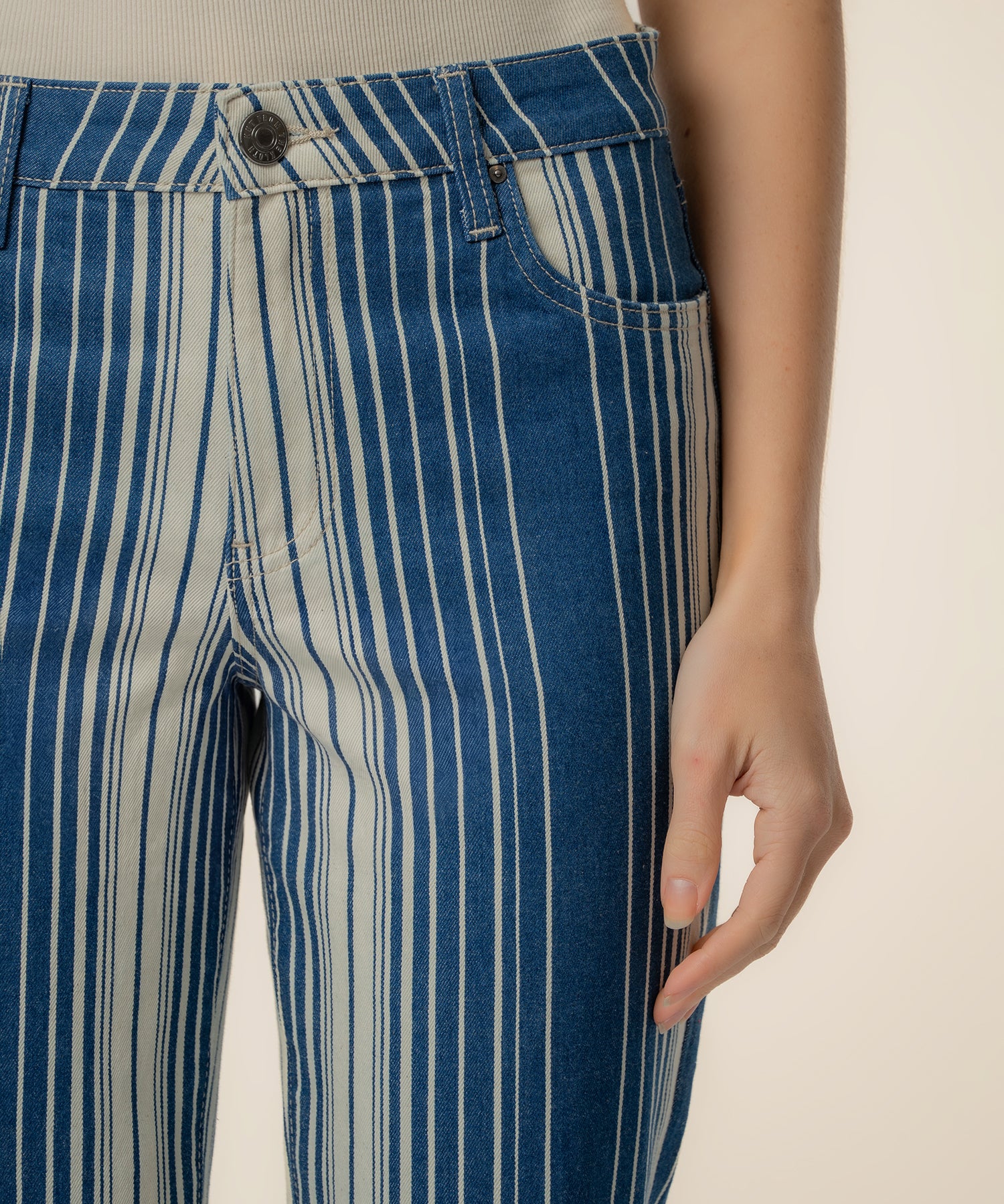 Kelsey Twill High Rise Ankle Flare, Exclusive in Navy/Ivory
