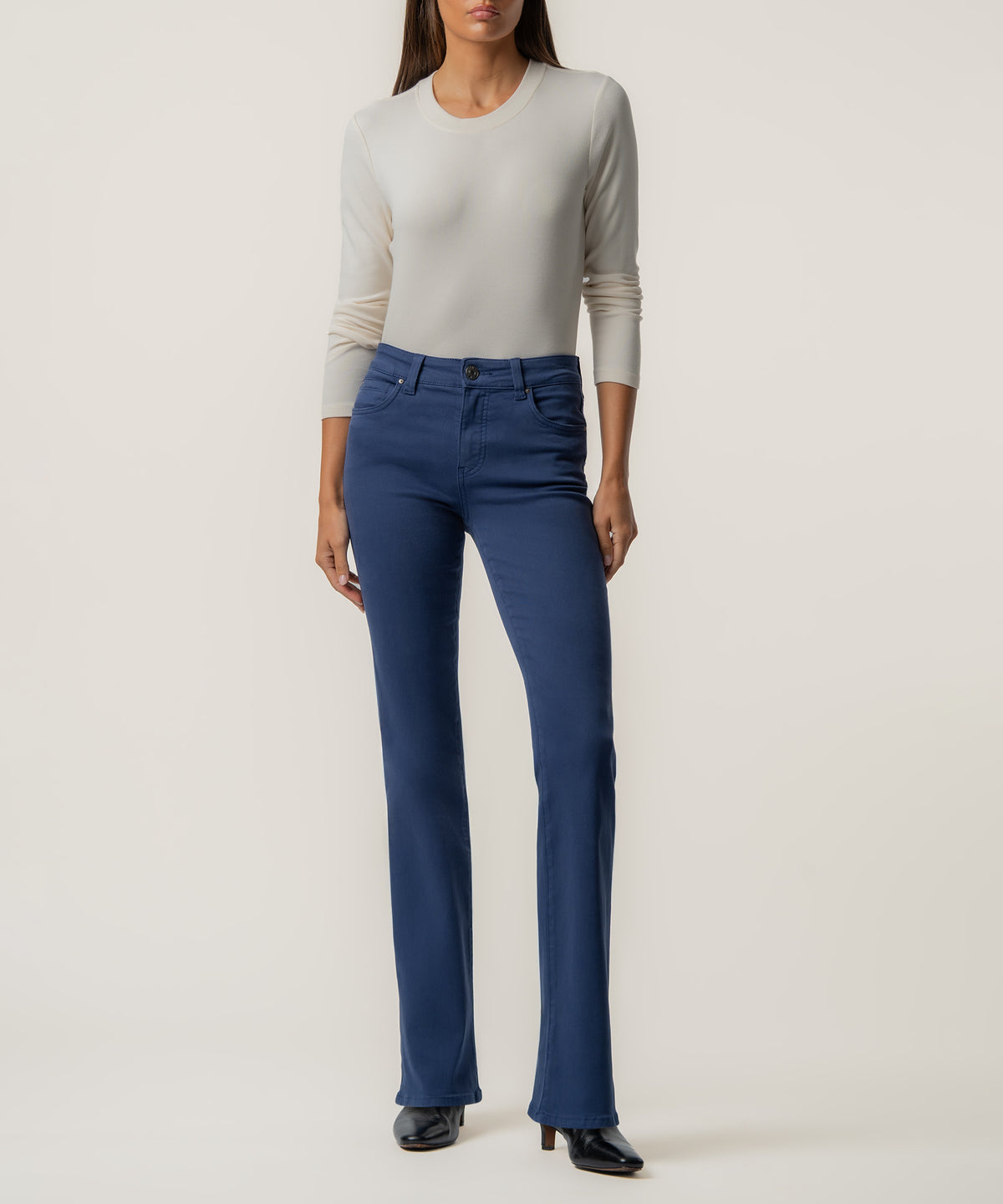 Natalie High Rise Bootcut, Exclusive in Angel Blue