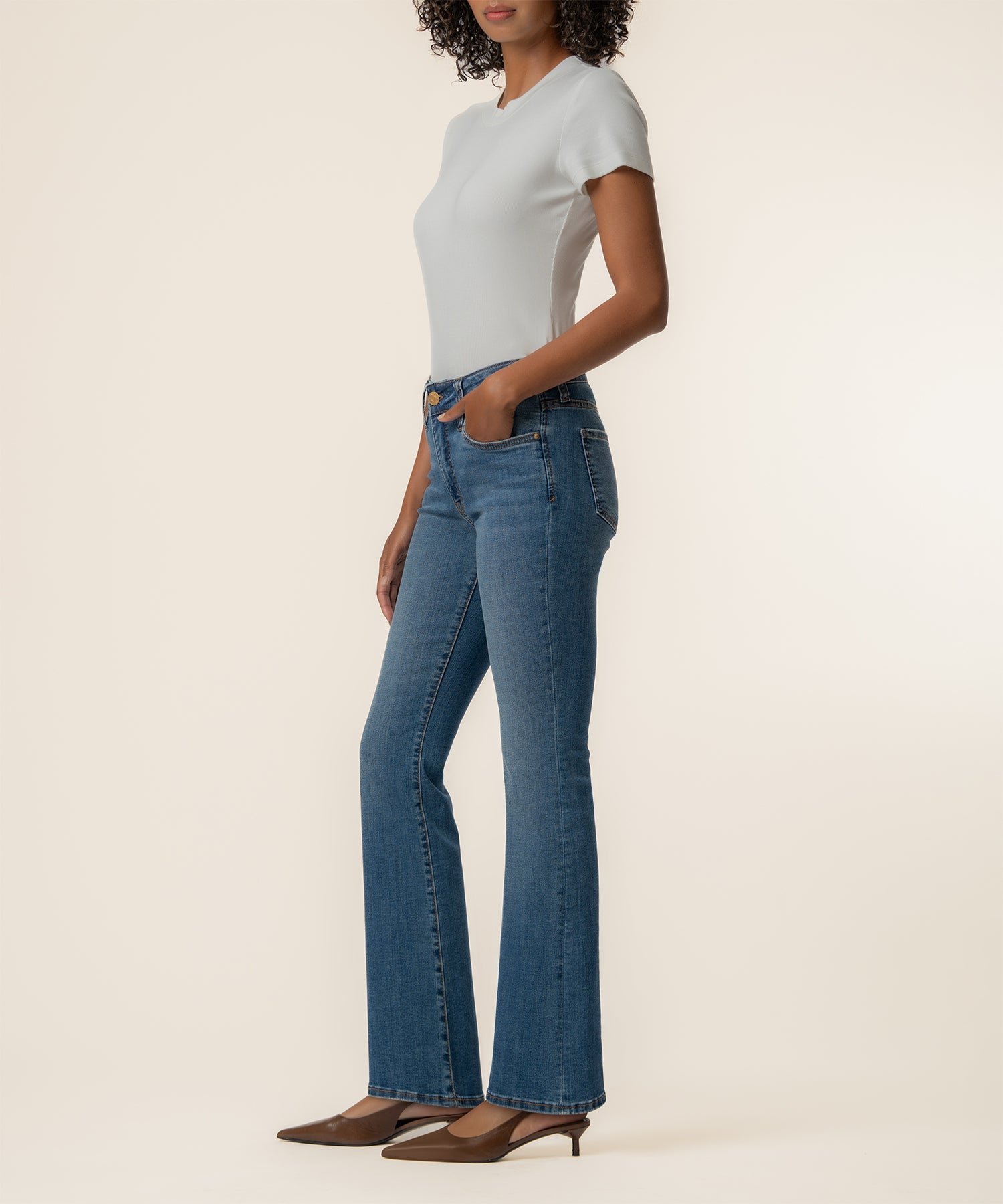Natalie High Rise Bootcut in Interactive Wash
