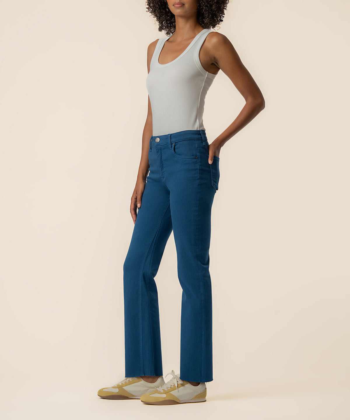 Kelsey Twill High Rise Ankle Flare in Marine Cup