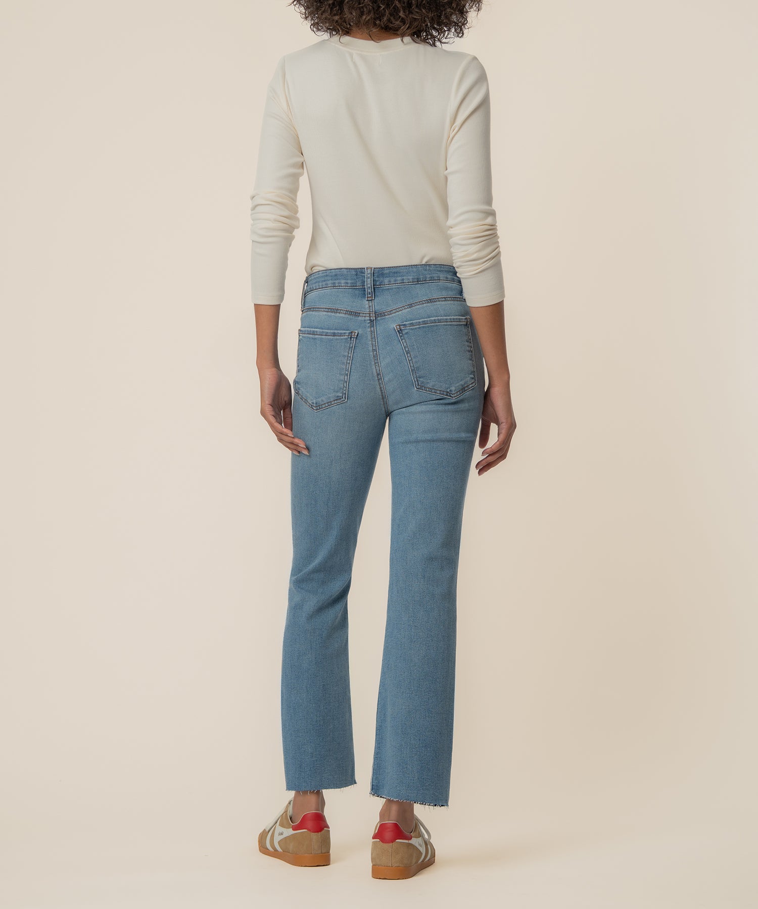 Kelsey High Rise Ankle Flare in Achievement Wash
