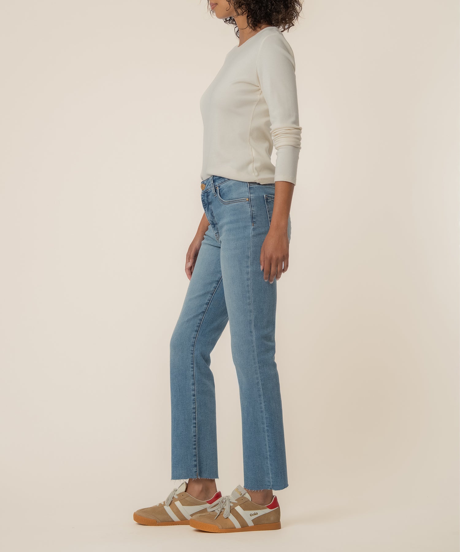 Kelsey High Rise Ankle Flare in Achievement Wash