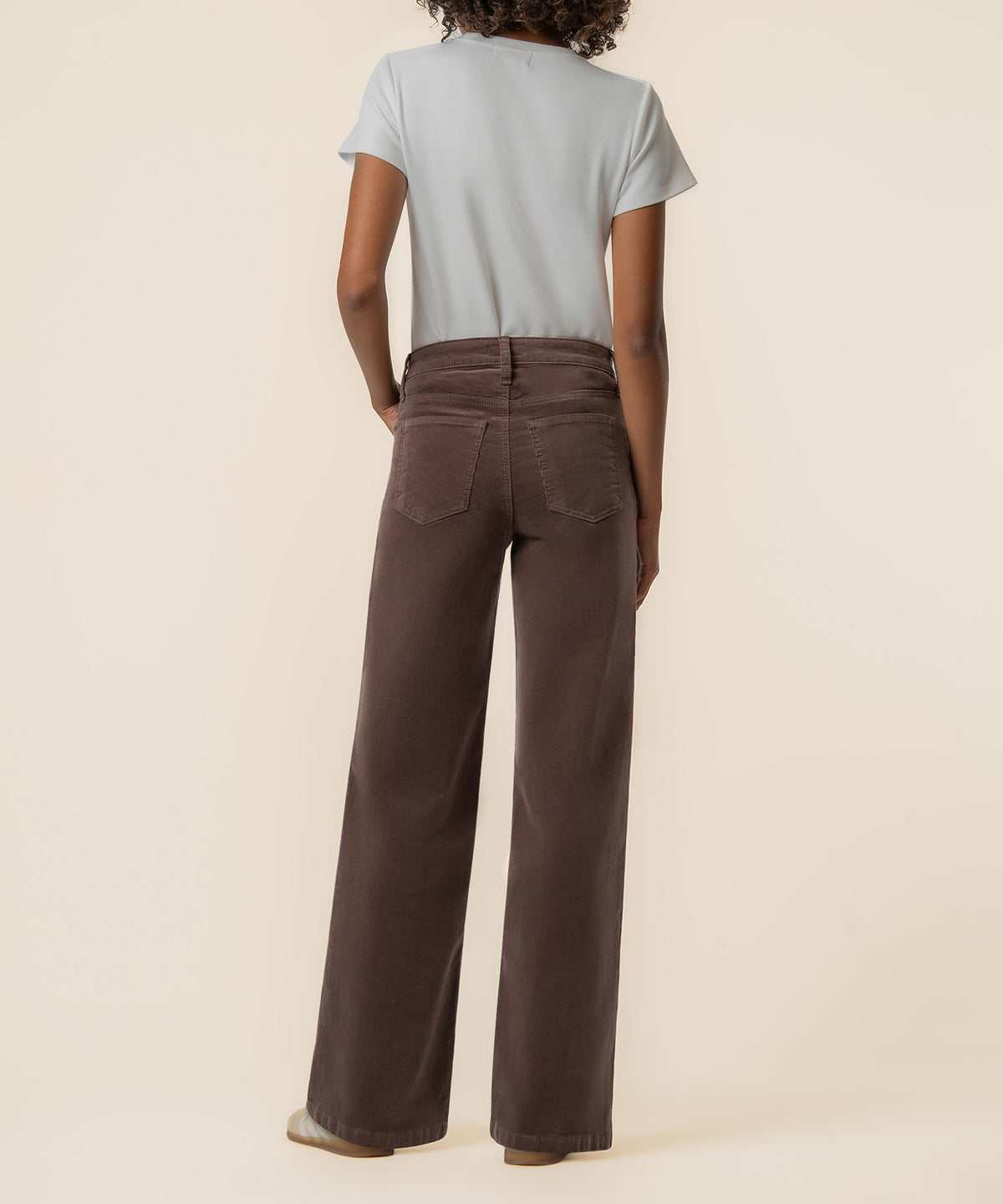 Jean Corduroy High Rise Wide Leg in Mocha