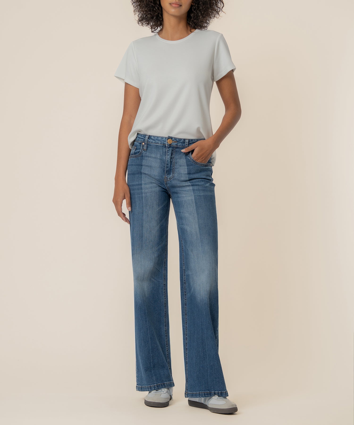 Jean High Rise Straight Leg