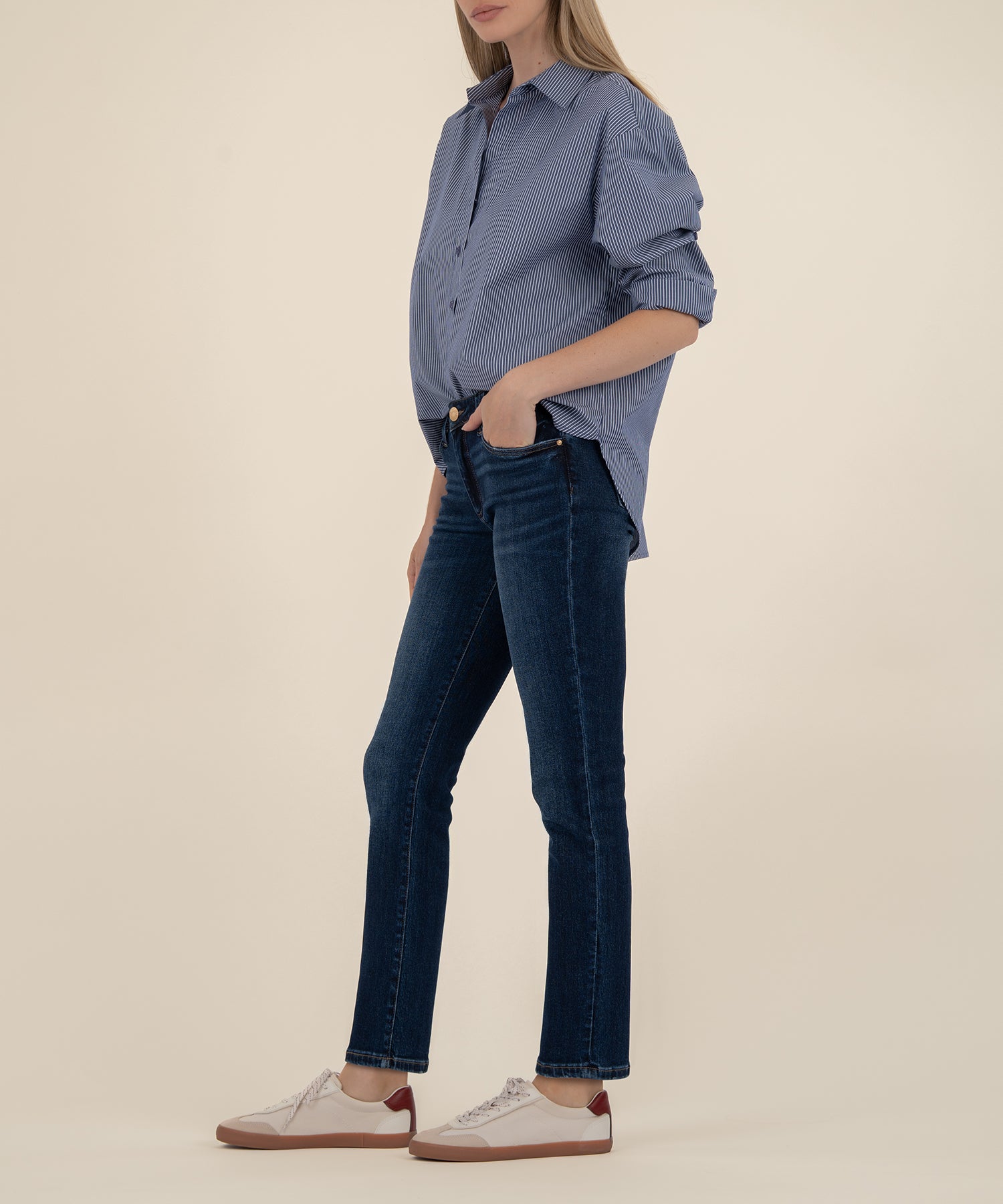 Stevie Mid Rise Straight Leg, Petite