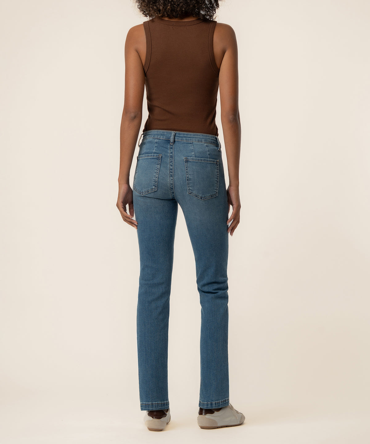 Stevie High Rise Straight Leg in Incandescent Wash