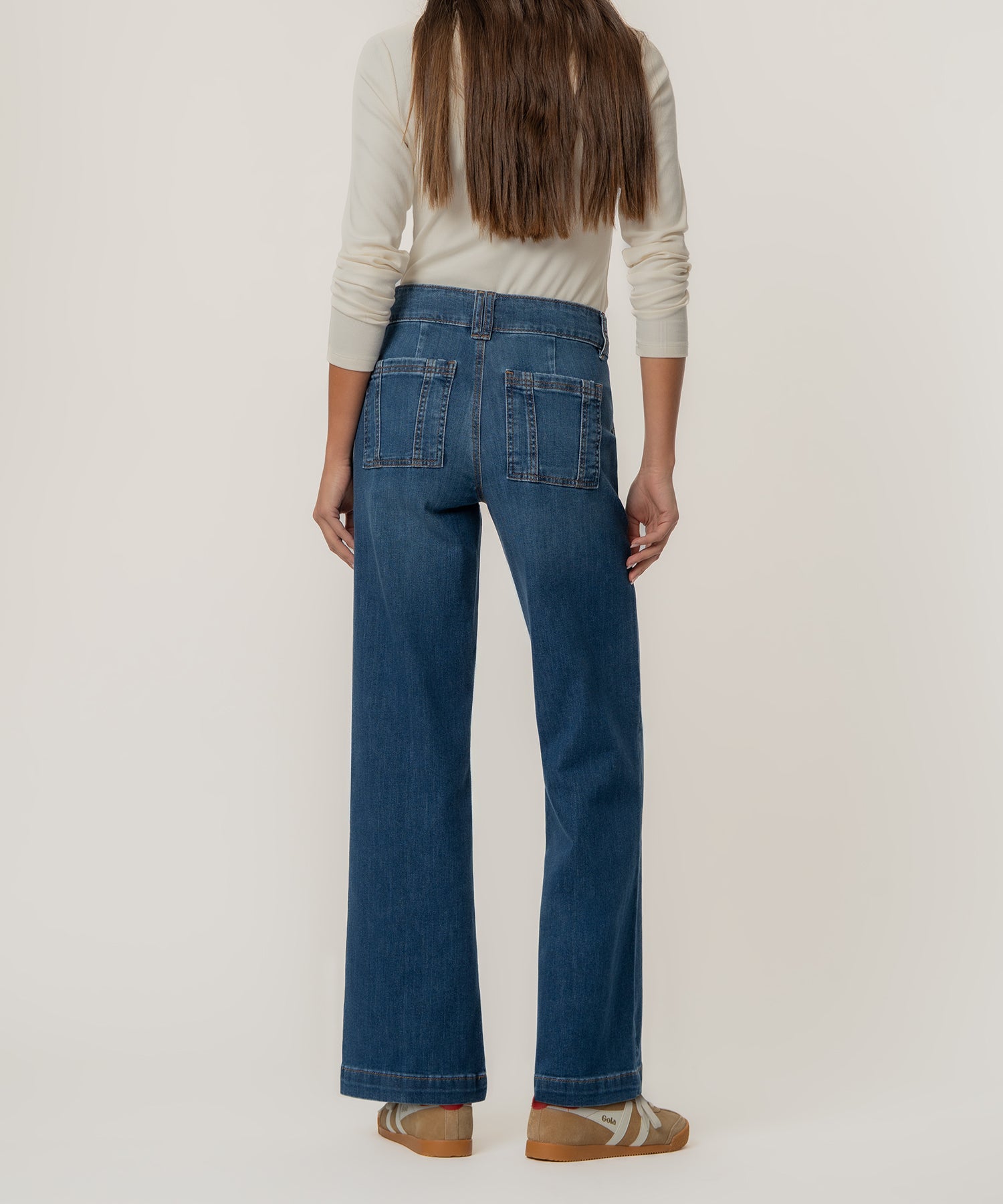 Jodi High Rise Straight Leg in Humanitarian Wash