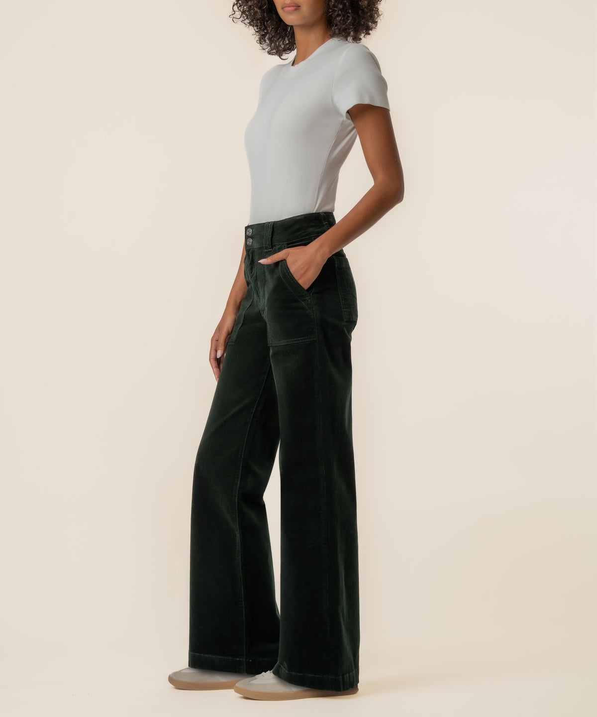 Jodi Corduroy High Rise Straight Leg in Dark Forest
