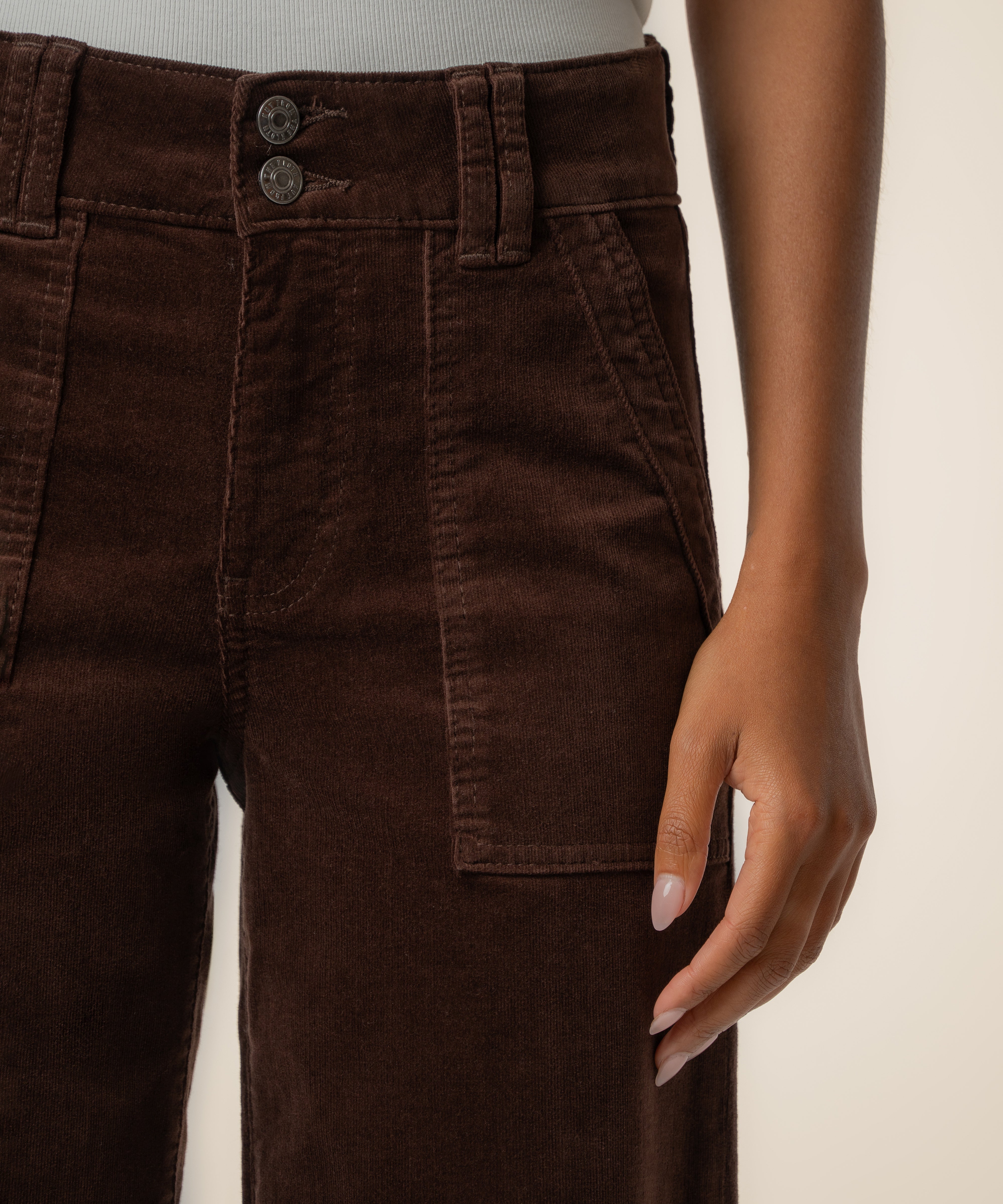 Jodi Corduroy High Rise Straight Leg in Truffle